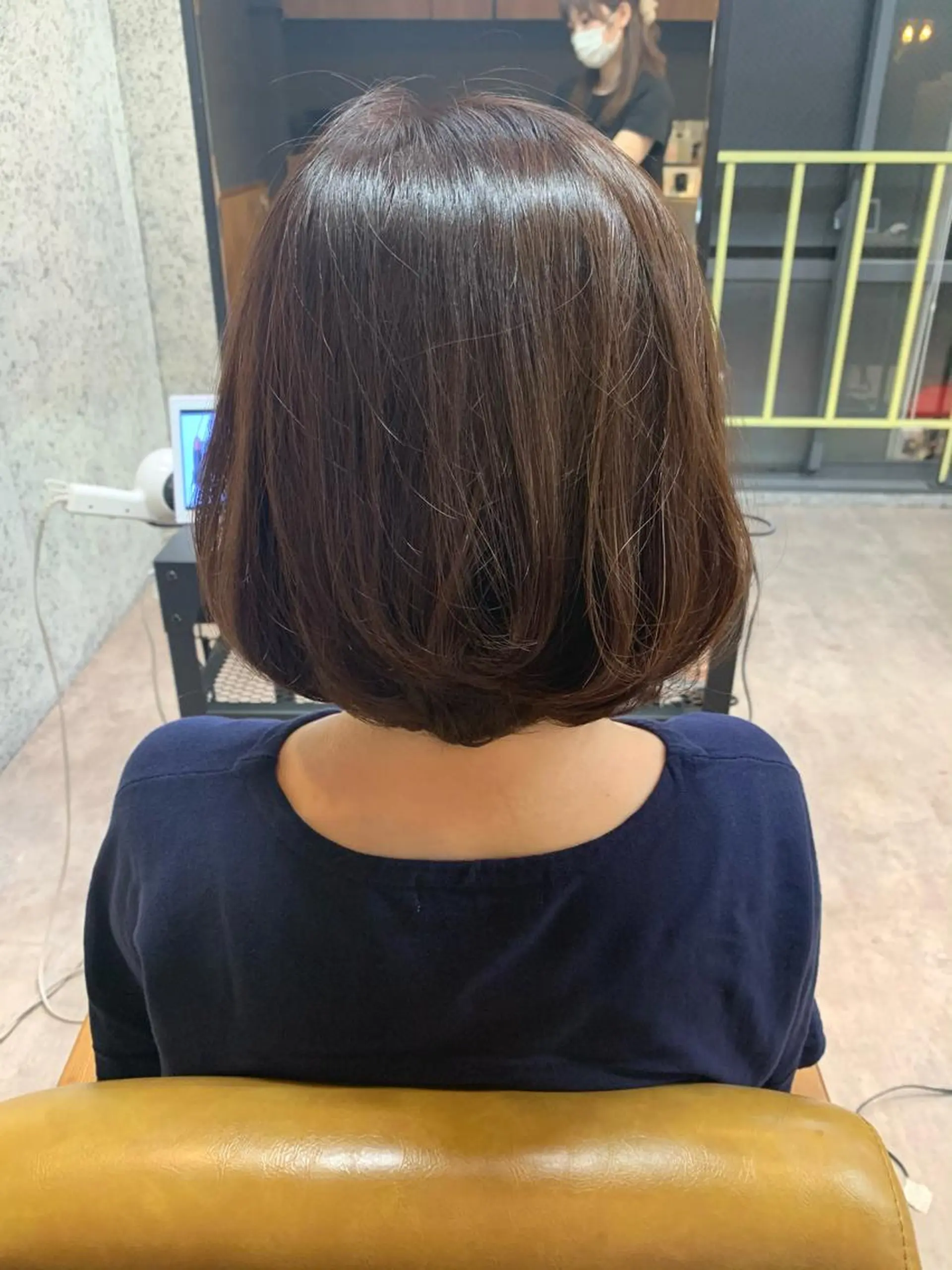 ミディアム カラー eyesburg W/est所属・ショートボブ 村上のヘアスタイル