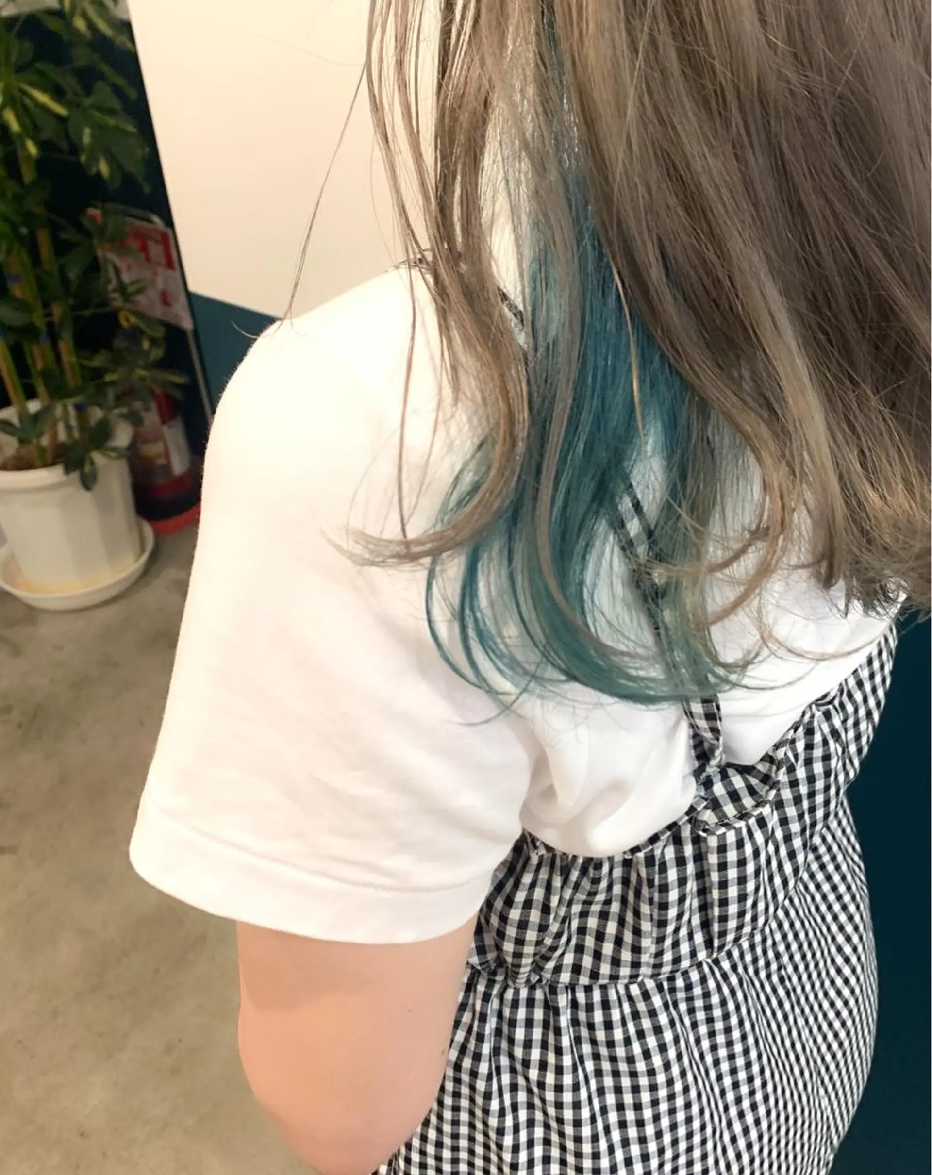 セミロング NATSUKI /  ショートのヘアスタイル