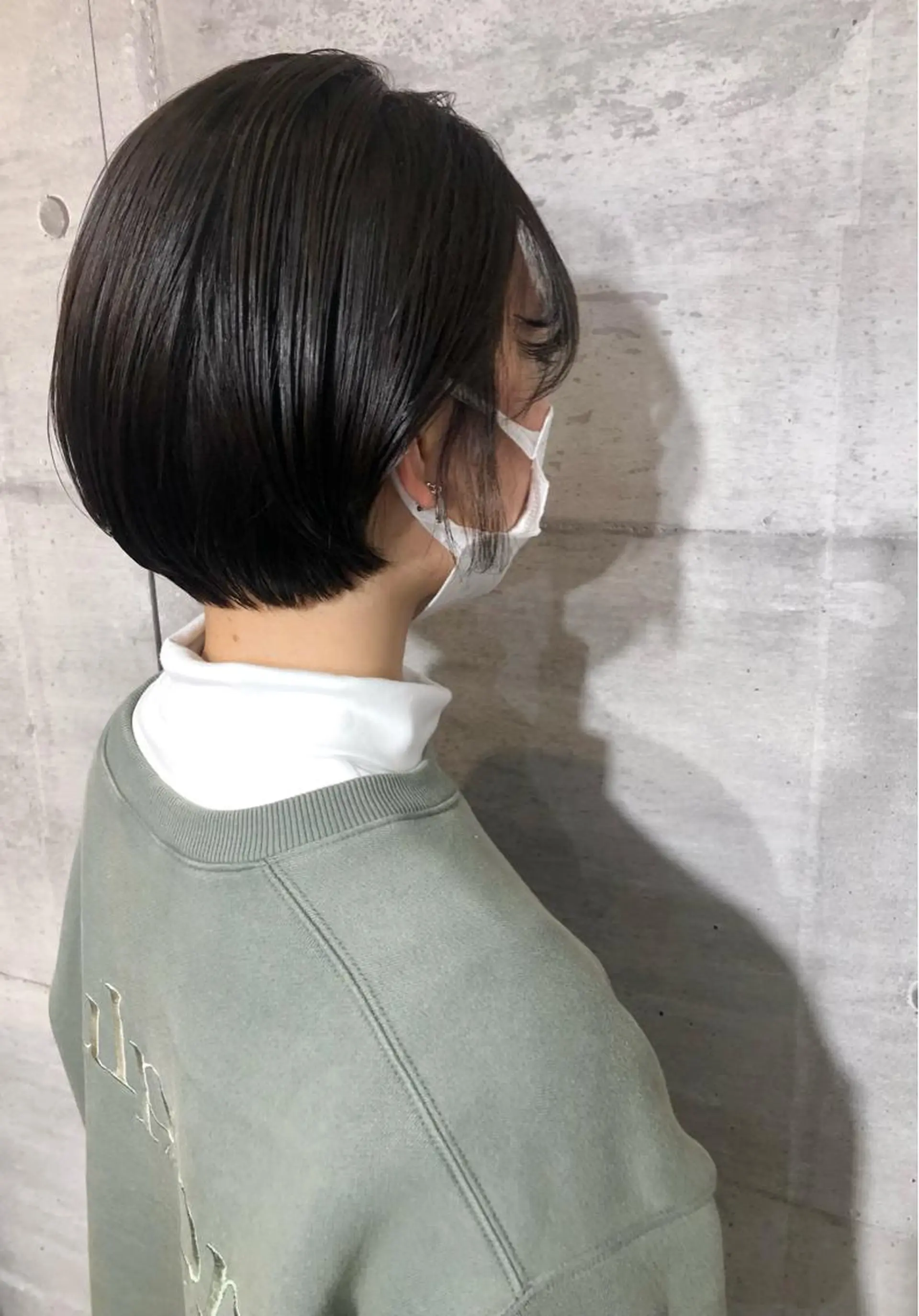 ショート カラー ショートボブ アッシュ ベージュカラー ハイライトカラー イルミナカラー カット ヘアカラー トリートメント 江上拓郎/ショート /酸性ストレートのヘアスタイル