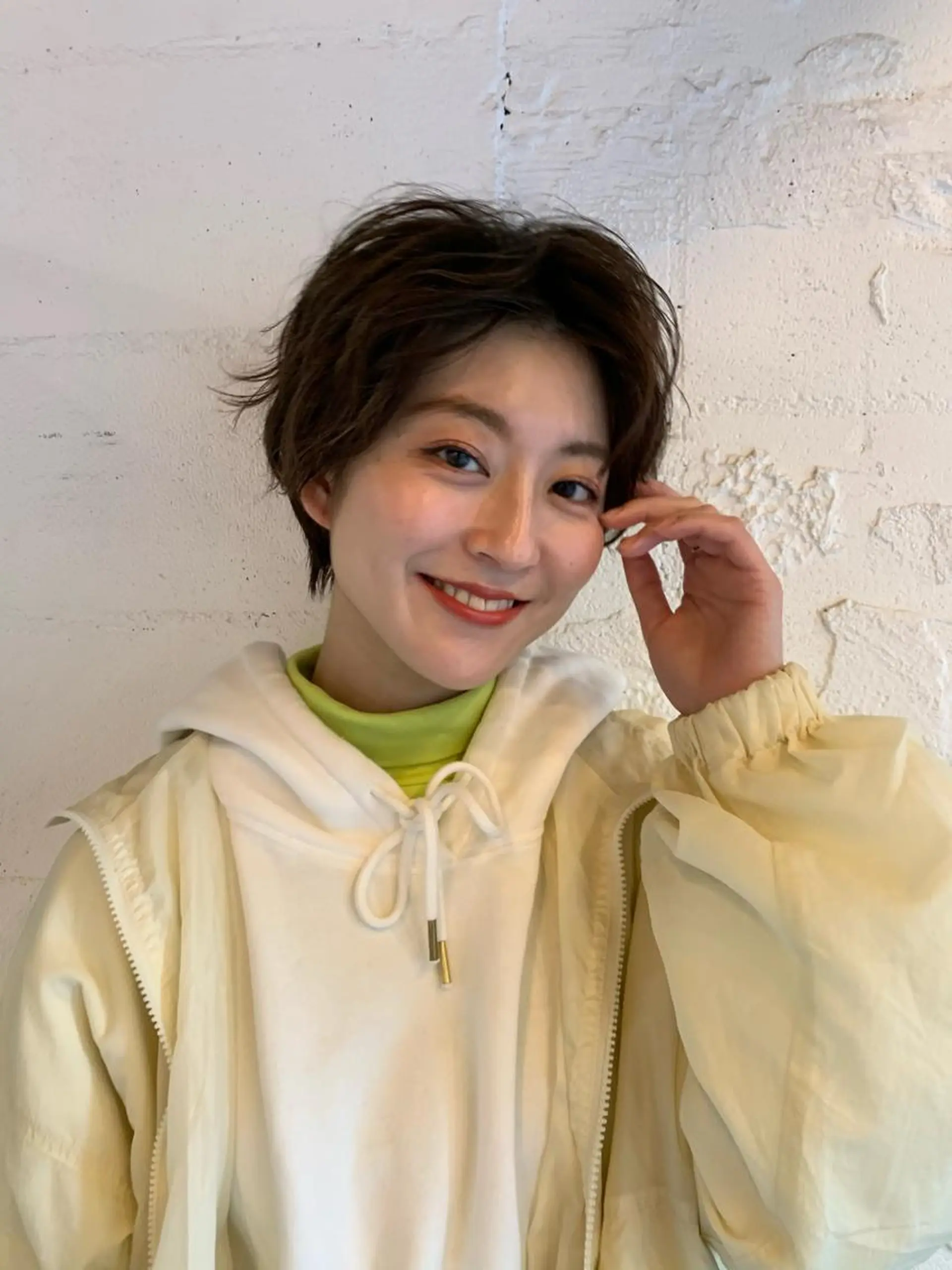 ショート 外ハネヘア 髪質改善🌈 tomomiのヘアスタイル
