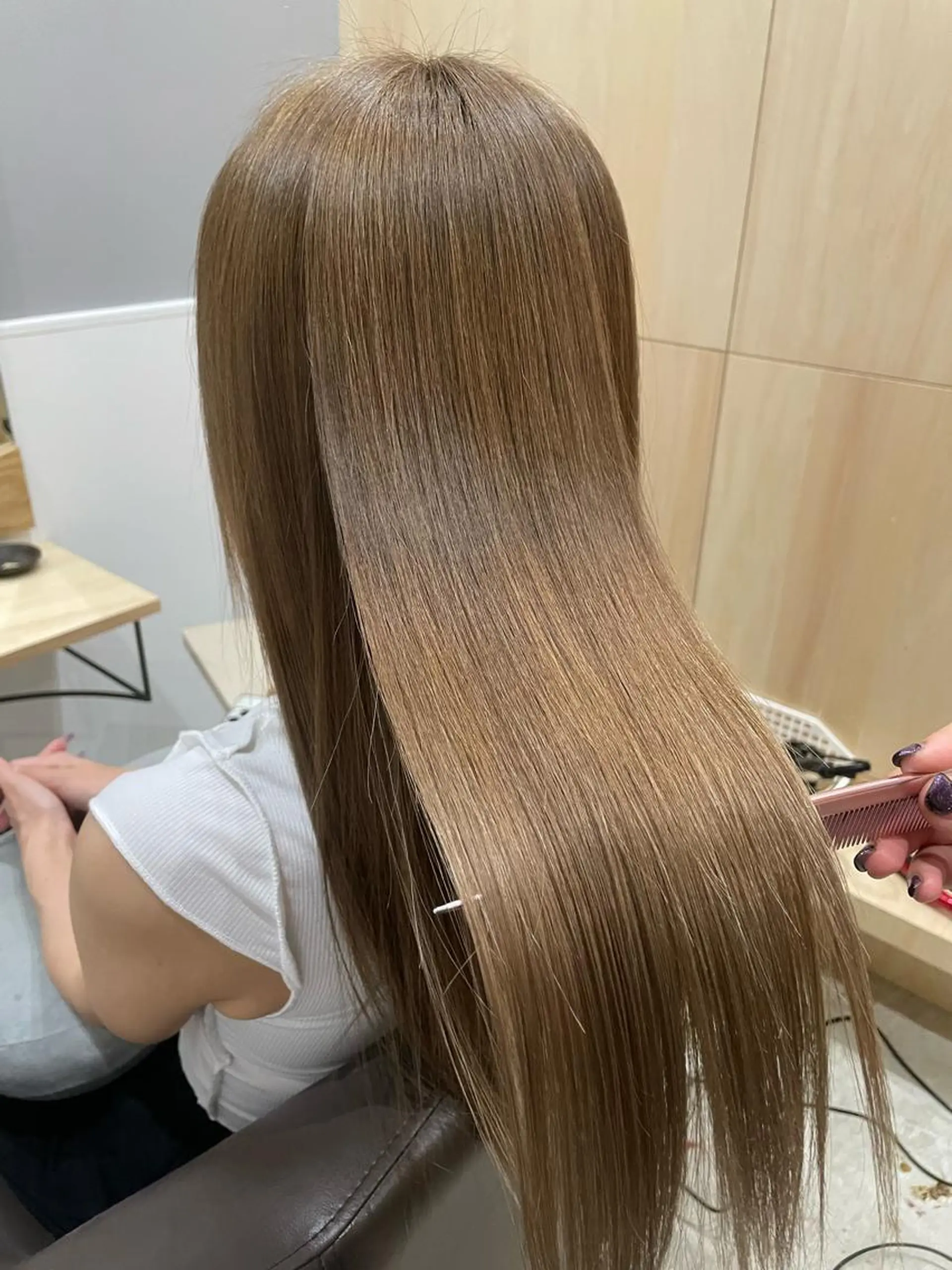ロング カラー ヘアカラー miloc那覇 MIKUのヘアスタイル