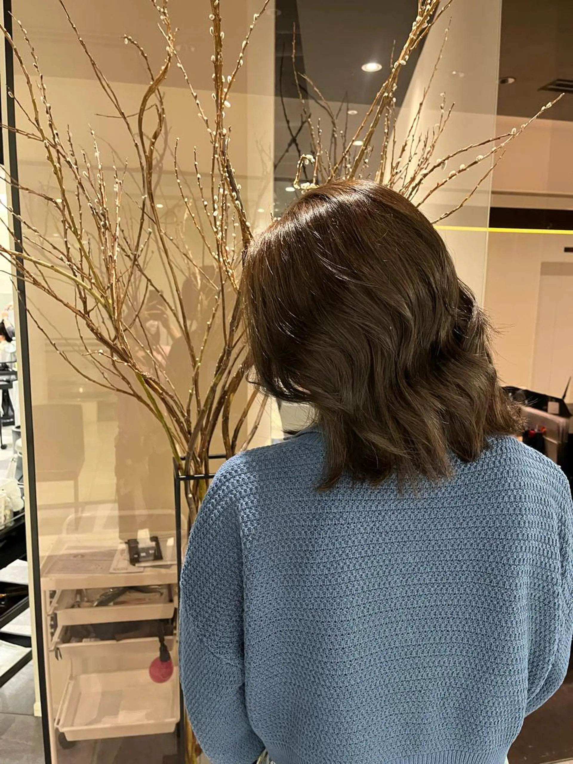 セミロング ヘアカラー K-two名古屋所属・ショートカット 中原優美のヘアスタイル