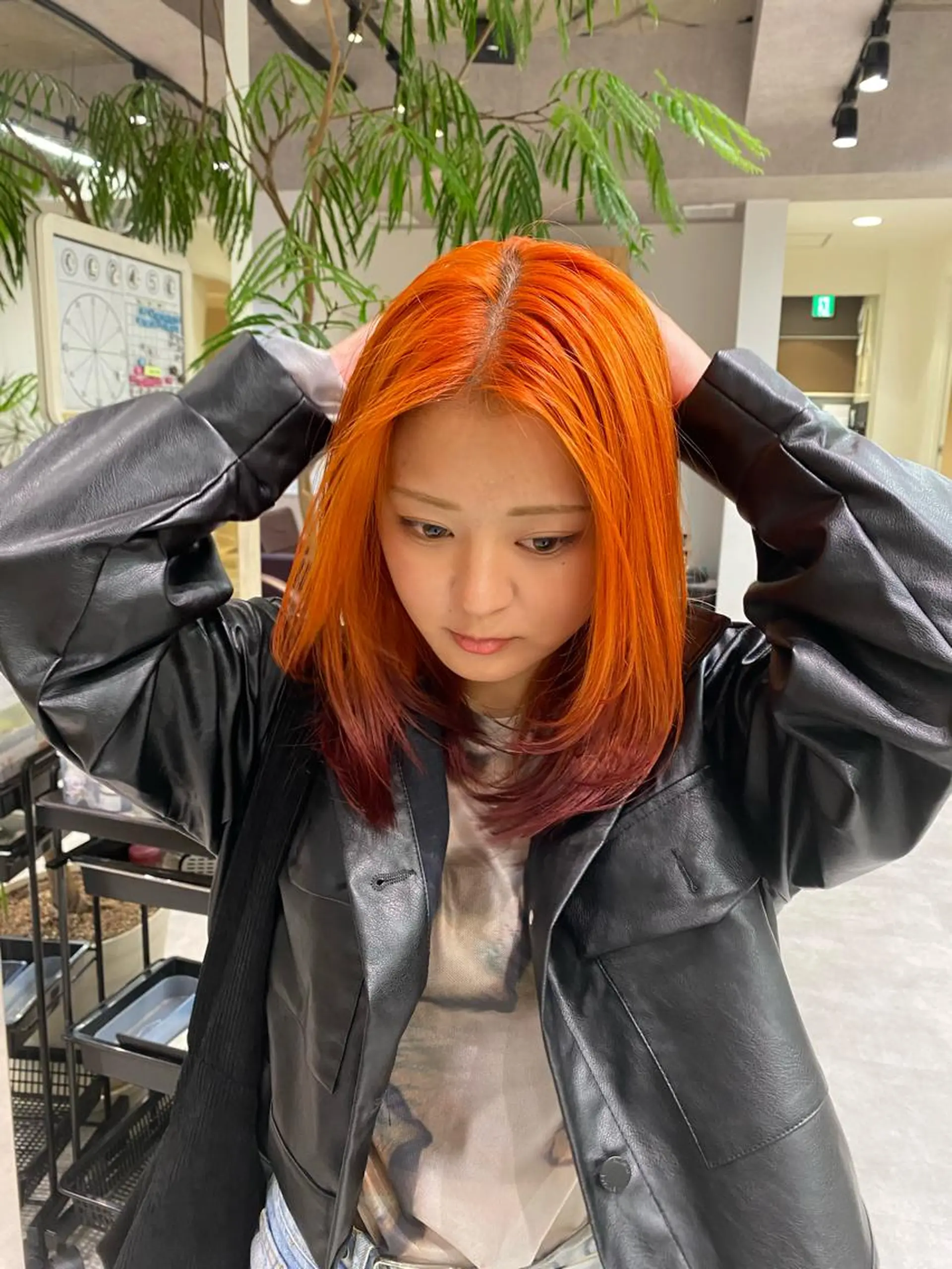 セミロング カラー メンズパーマ支配率 No.1🔥坂井那吏のヘアスタイル
