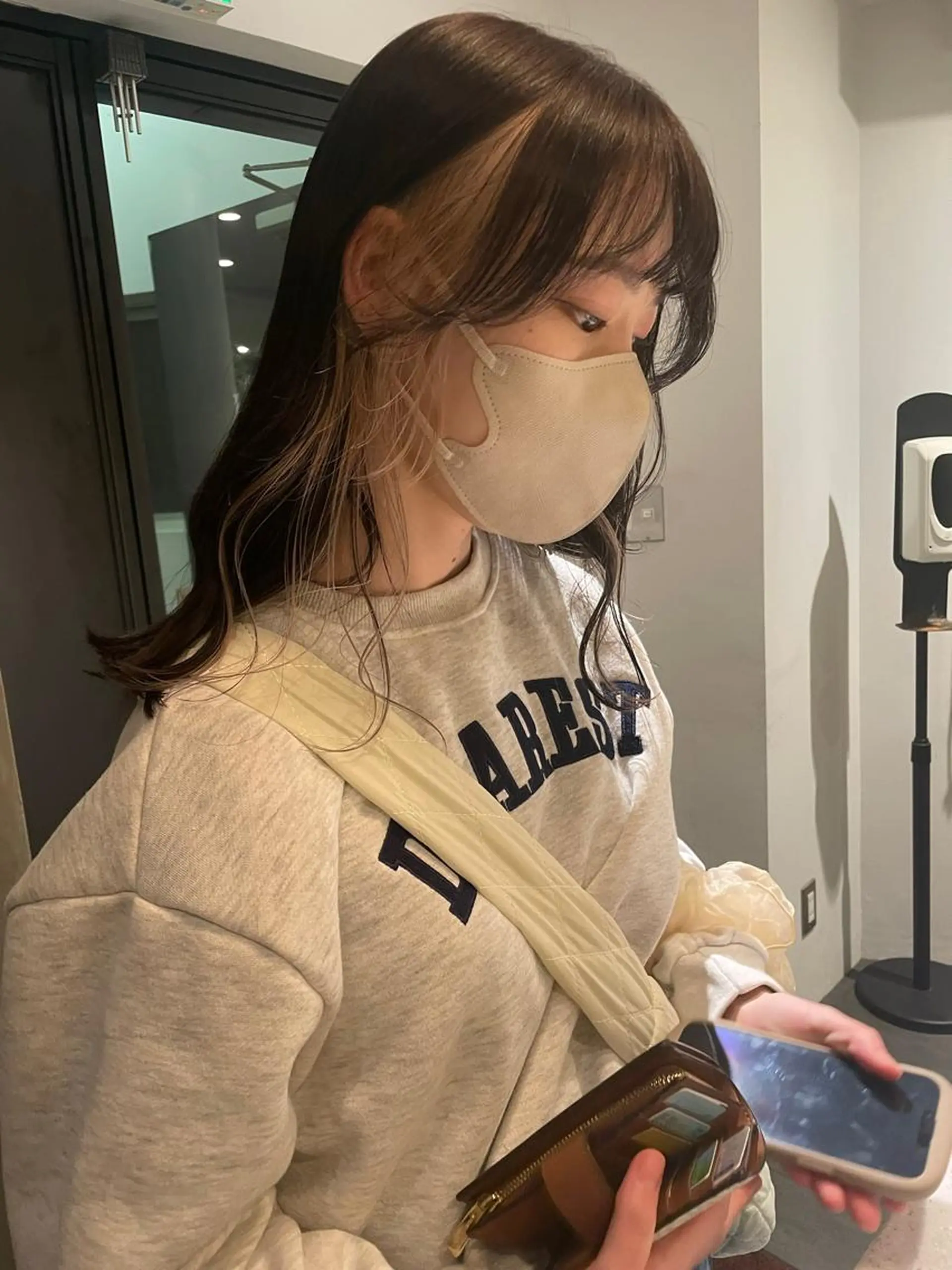 セミロング カラー classic 新横浜所属・大人girly🛋️ 🤍yukakoのヘアスタイル