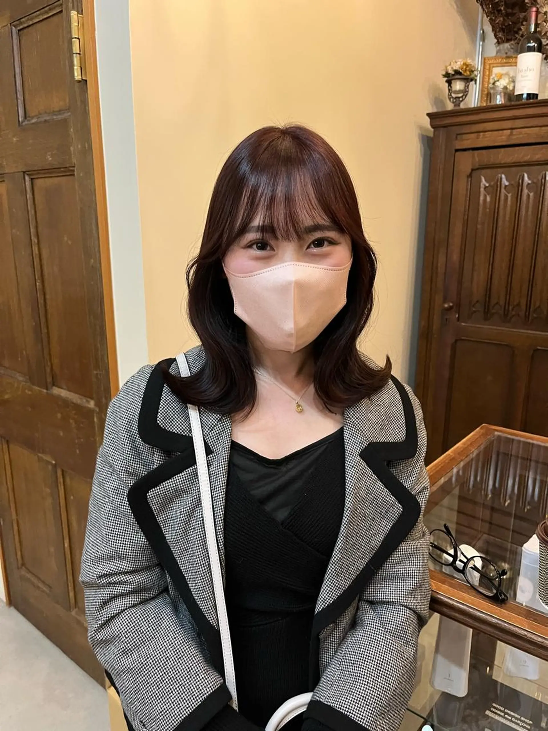 ミディアム 神谷 夏帆のヘアスタイル