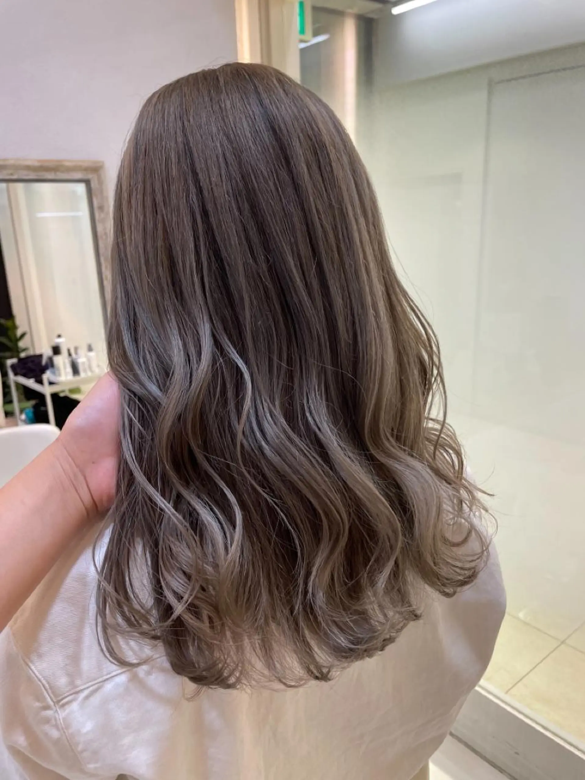 ミディアム カラー ダブルカラー トリートメント ヘアカラー トリートメント 艶質改善/縮毛矯正 ササキナツミのヘアスタイル