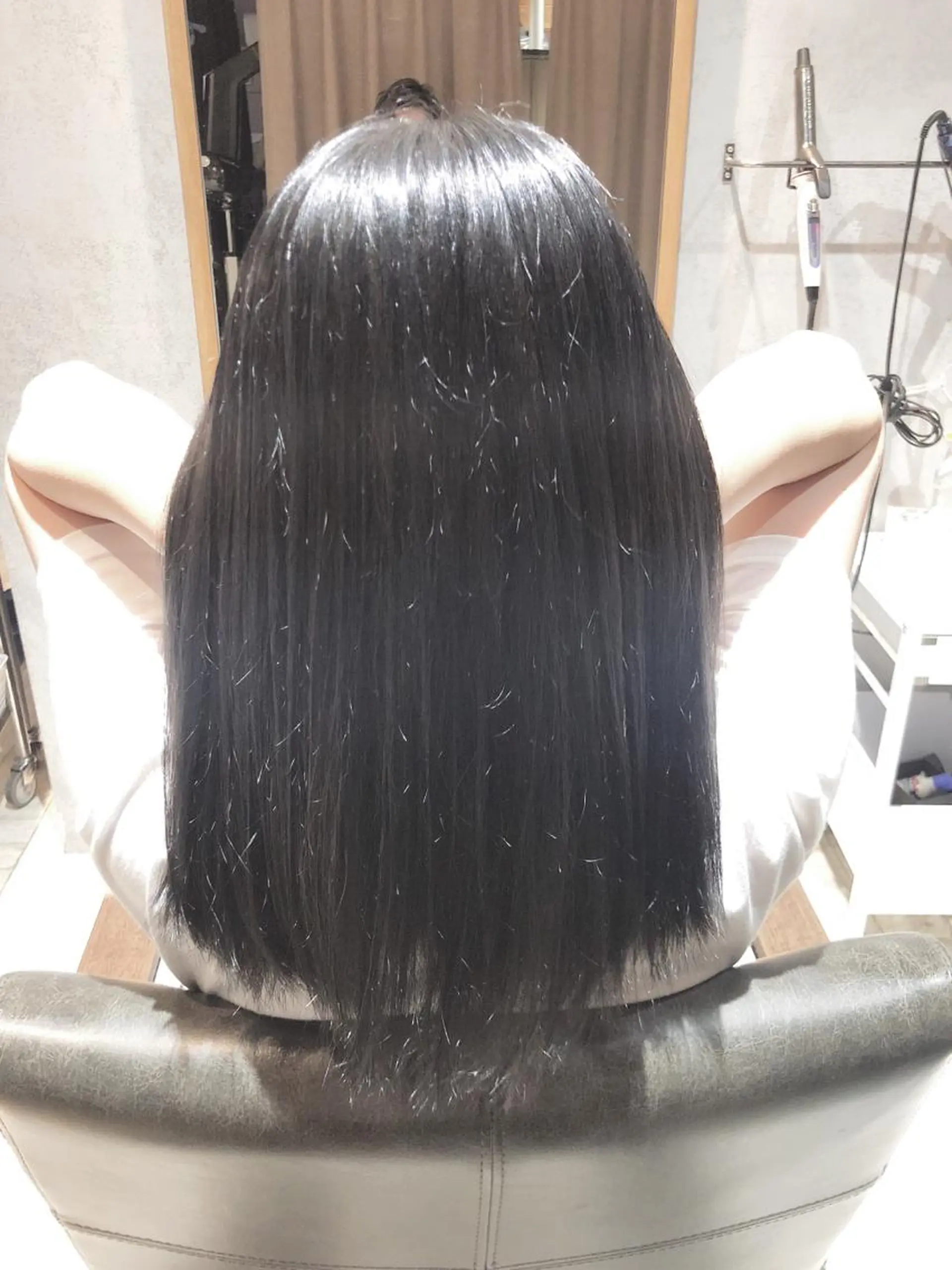 セミロング 外国人風カラー トリートメント REVE所属・馬場  麻応のヘアスタイル