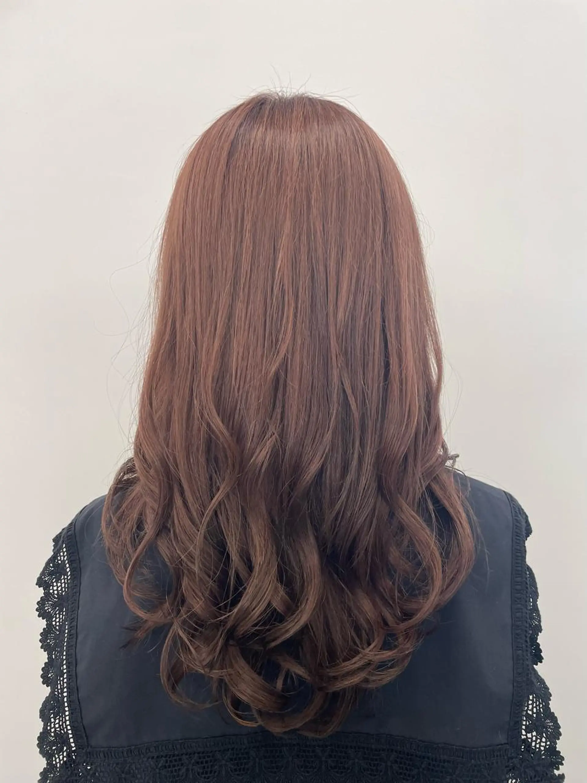 ロング カラー KANGOLSALON 富山セントラル所属・松井 亜美のヘアスタイル