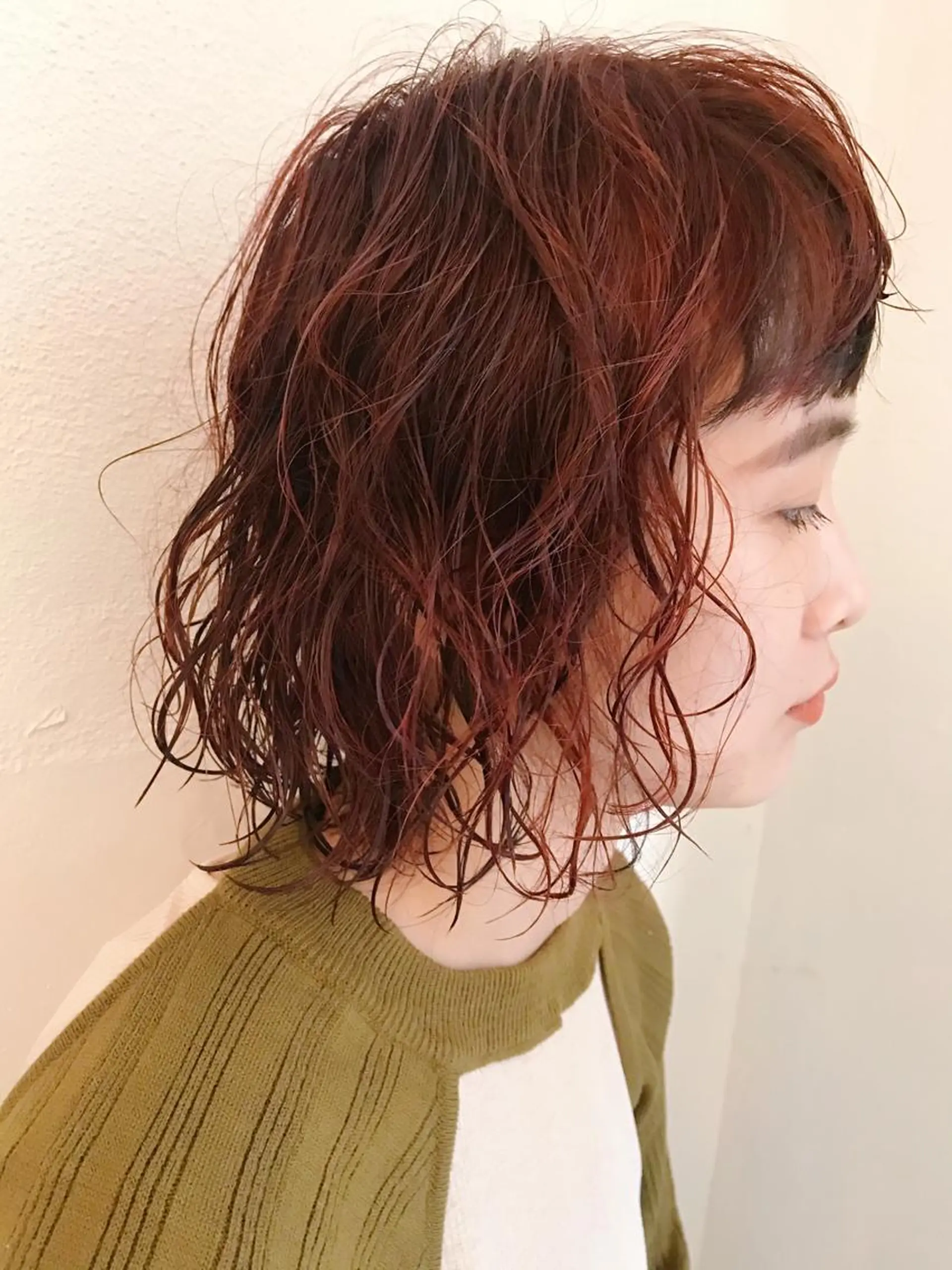 ミディアム カラー パーマ ミディアムパーマ オレンジ enne /YUI🥣のヘアスタイル