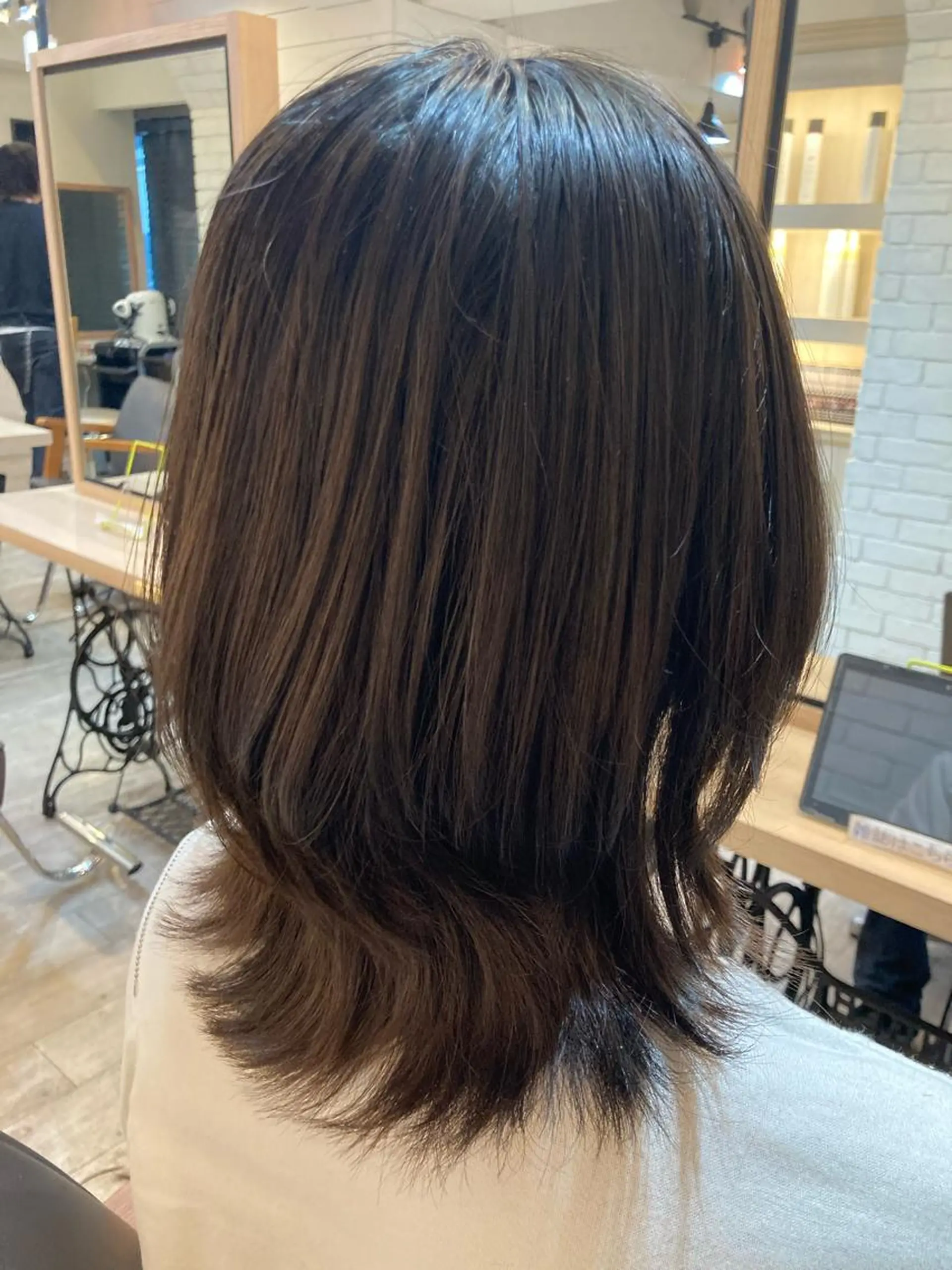 ミディアム suzuki yukoのヘアスタイル