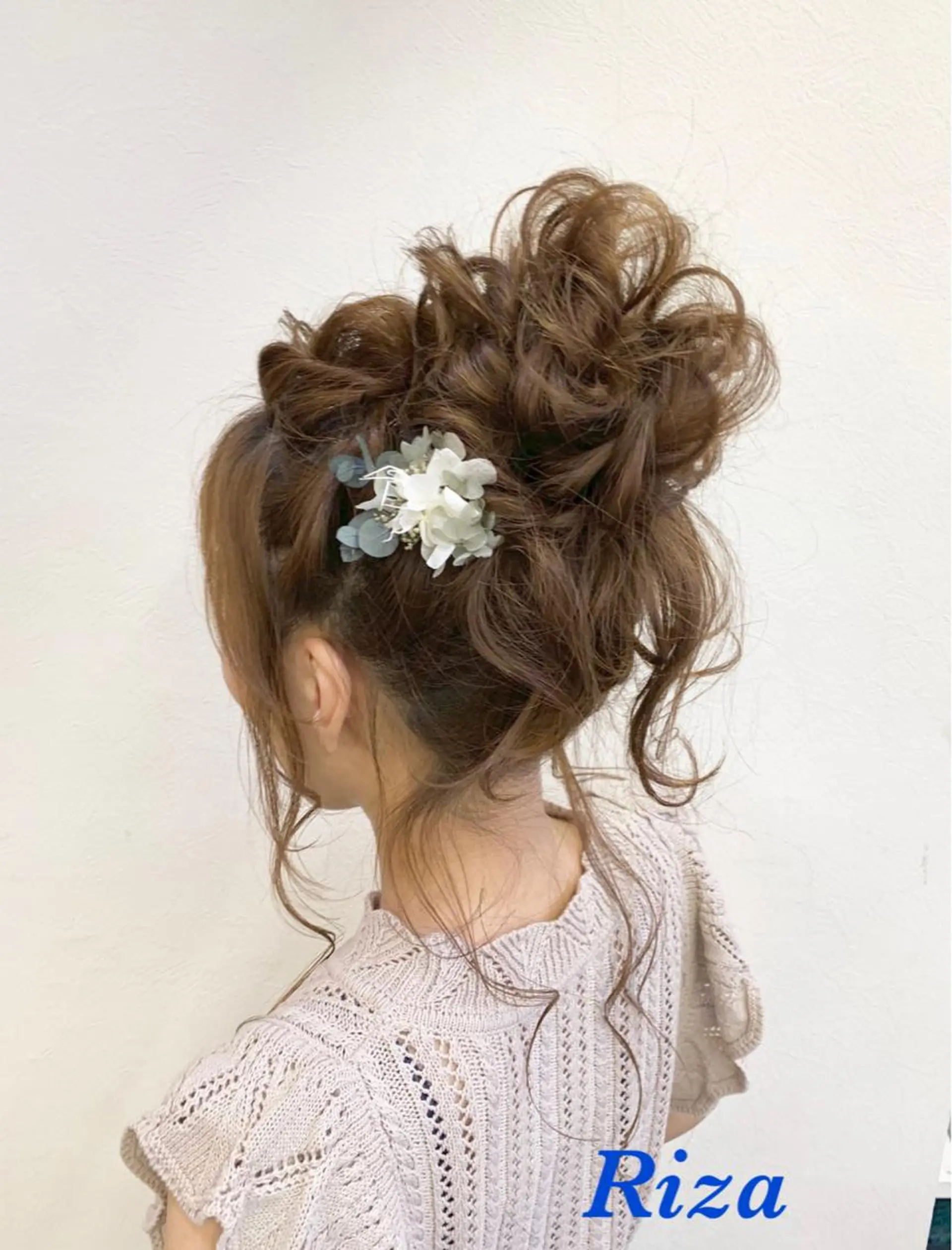 ヘアアレンジ HAIR MAKE Riza所属・谷口 弥生のヘアスタイル