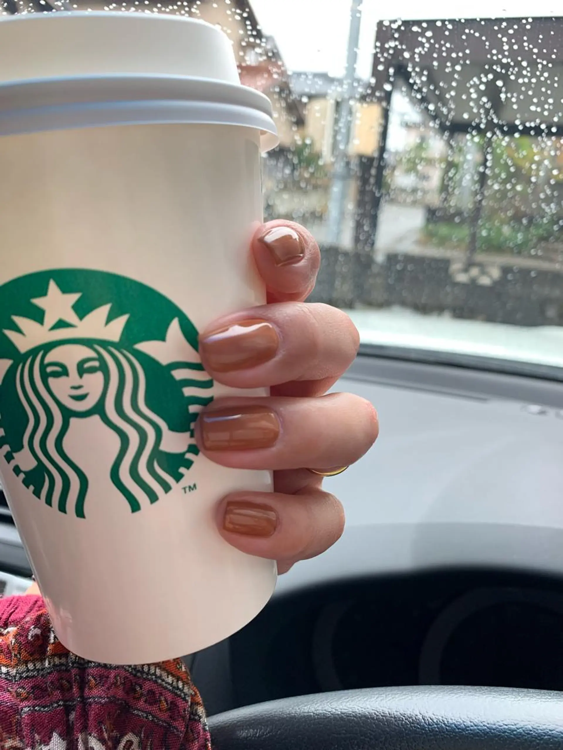 ネイル ハンドネイル 大崎 奈々のネイルデザイン