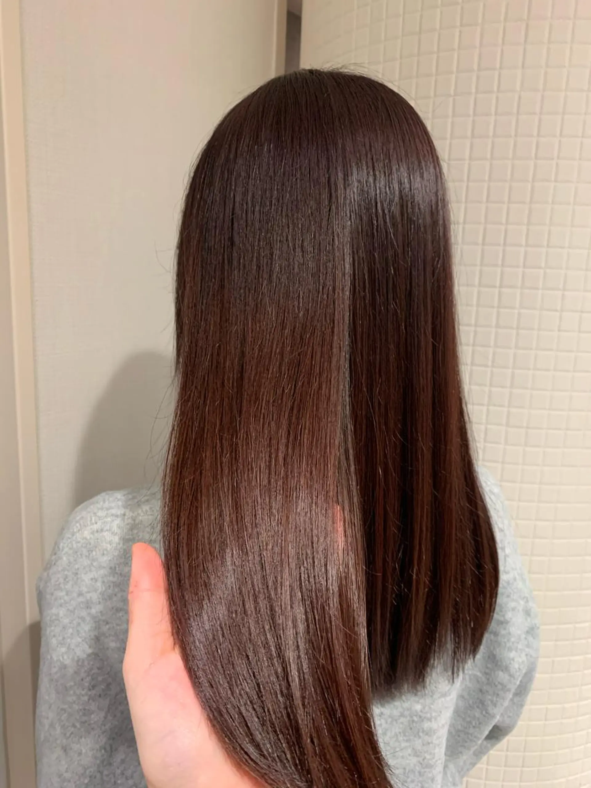ミディアム カラー ピンクカラー Eleanor 立川北口のヘアスタイル