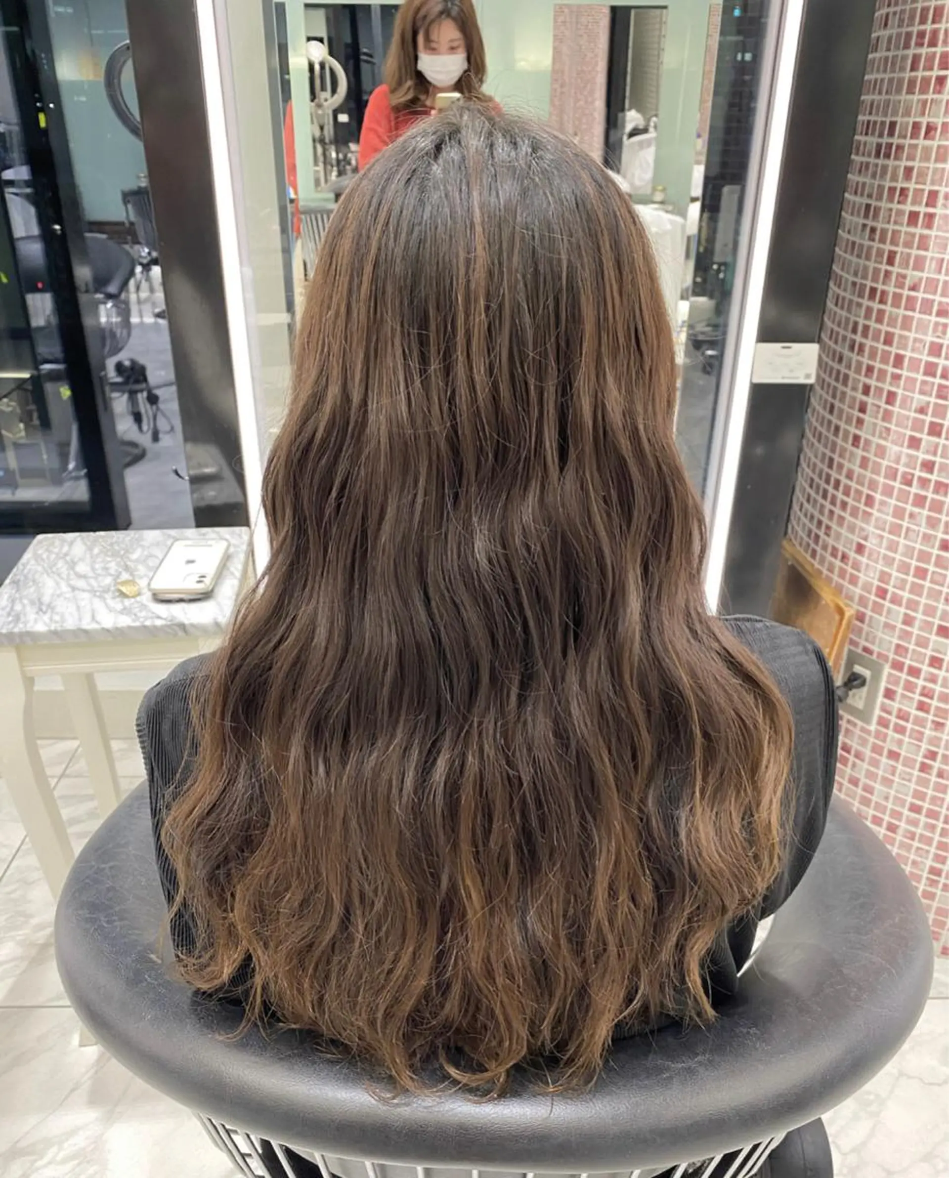 ロング パーマ 外国人風カラー ❤️パーマ美容師✂︎ 井口美緒のヘアスタイル