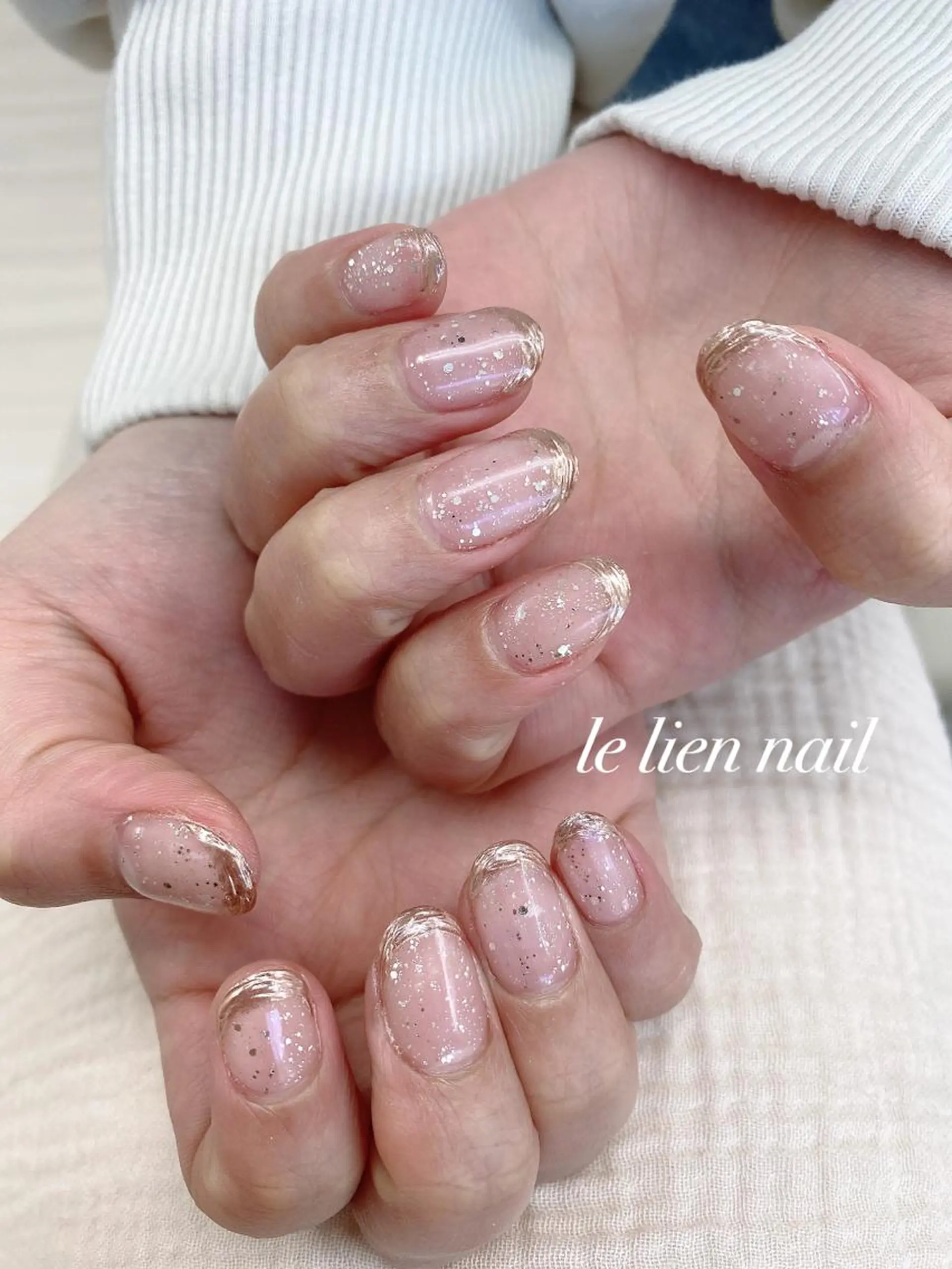 ネイル フレンチネイル ゴールド ラメ(グリッター) ミラーネイル シンプルネイル le lien nailのネイルデザイン
