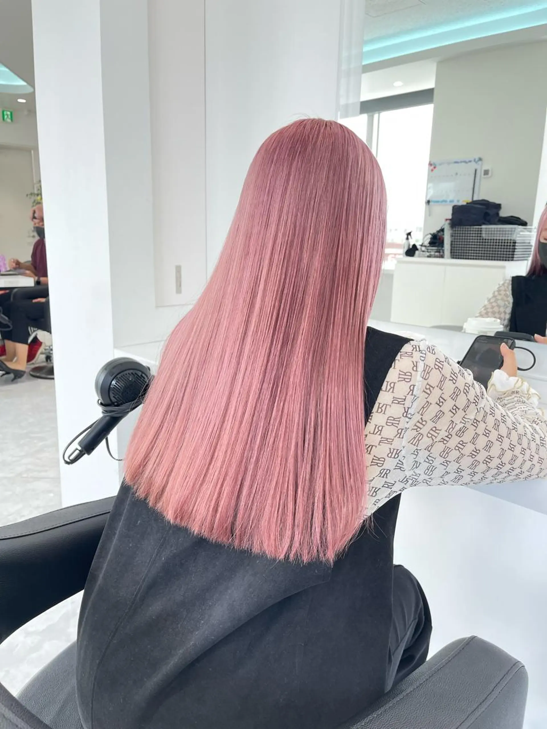 カラー ヘアカラー トリートメント 淡色カラー 🫧NAOYA 🫧のヘアスタイル