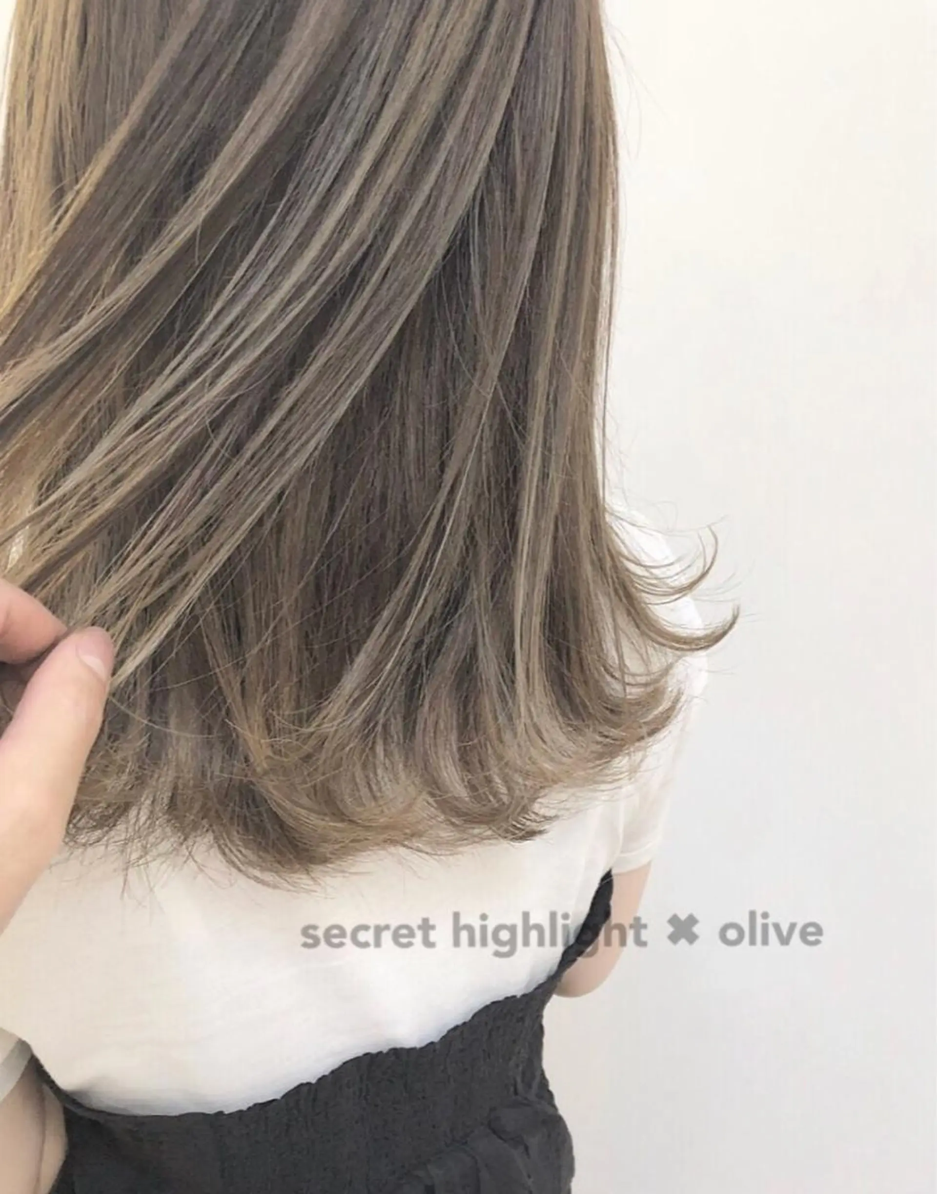 セミロング カラー ハイライトカラー ハイライト ヘアカラー トリートメント autre所属・大久保 ひでなりのヘアスタイル