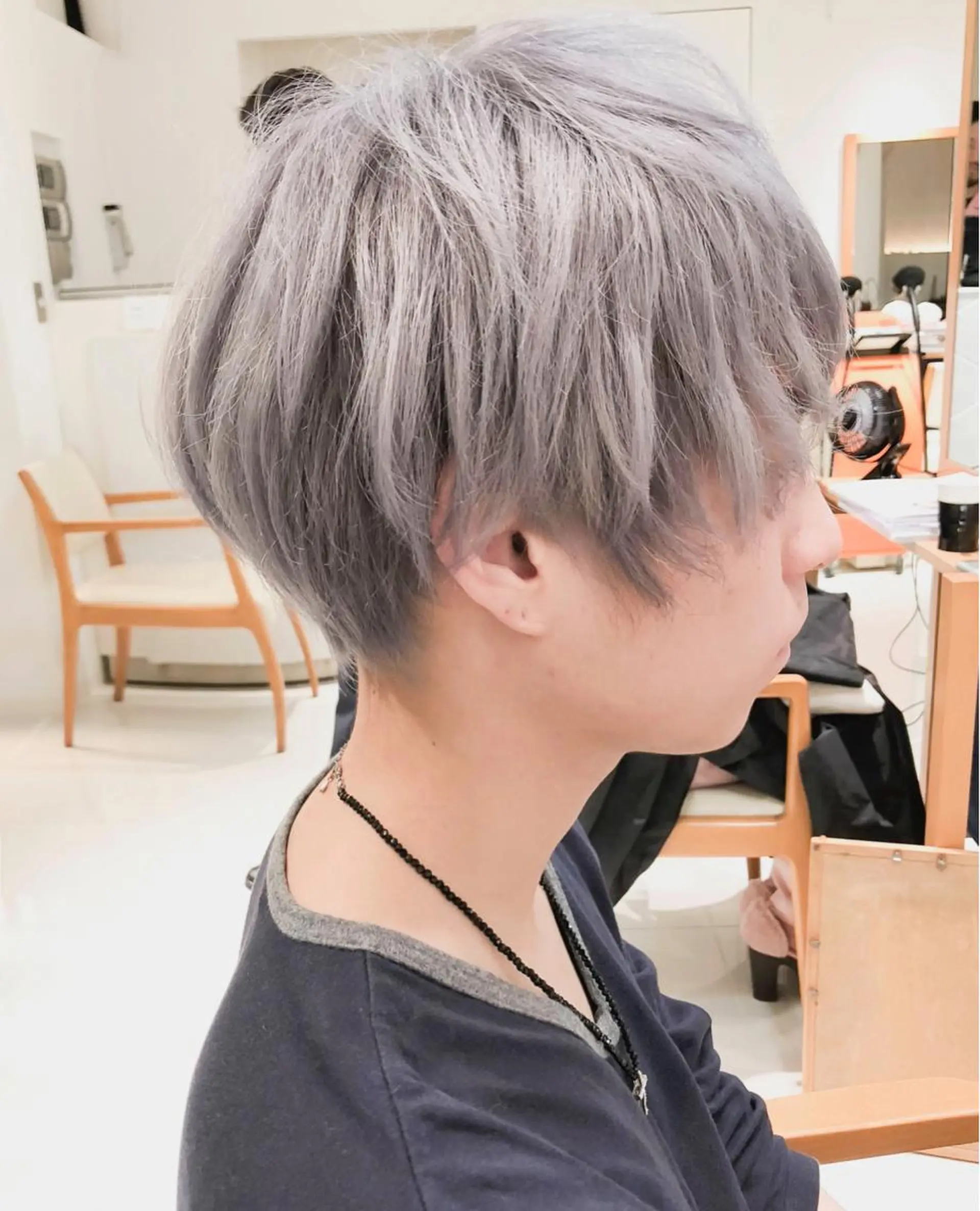 ショート カラー ヘアアレンジ アッシュ アッシュグレー アッシュグレージュ 透明感カラー グレージュ モテ髪透明感❤️ デイズヘアカラーのヘアスタイル