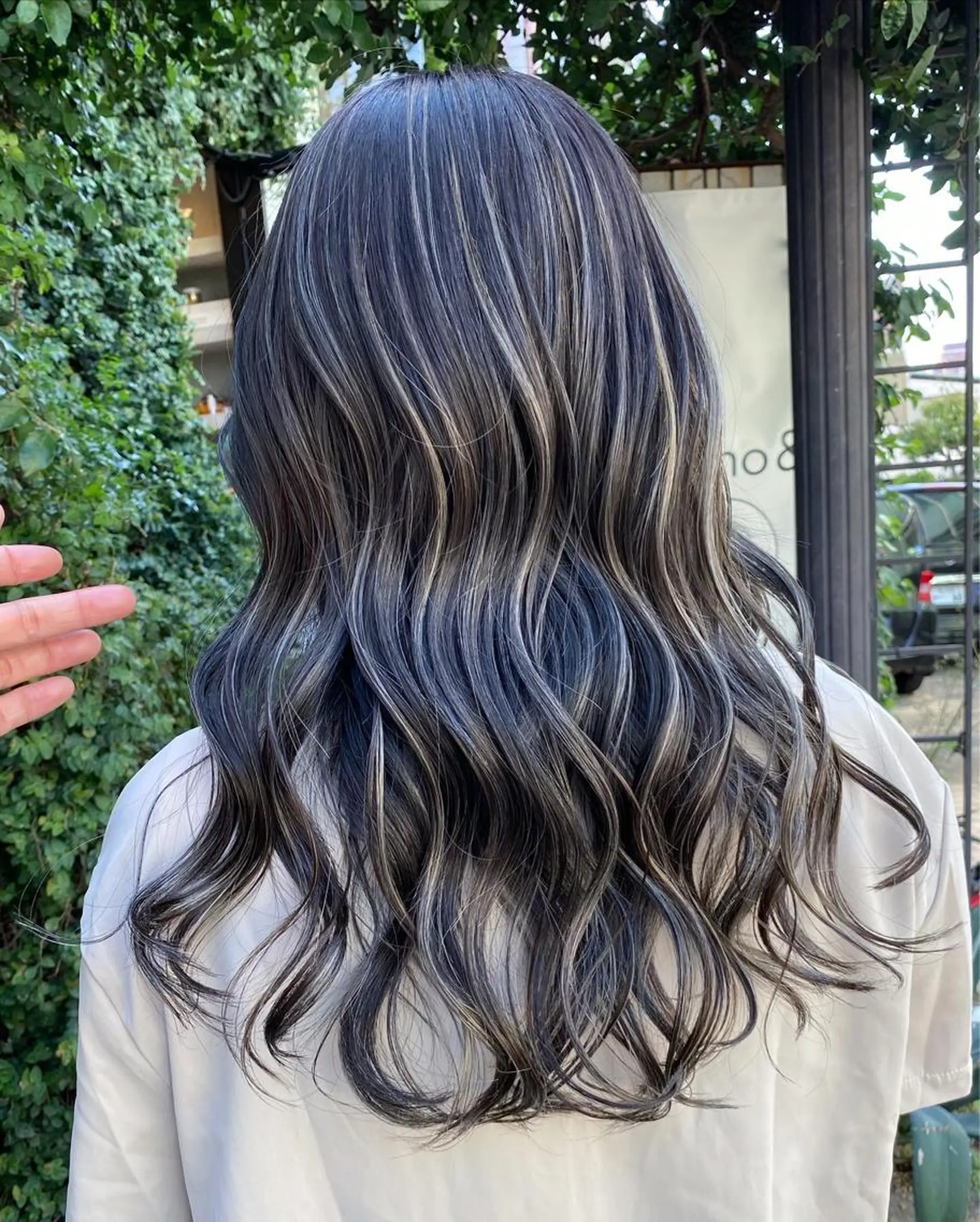 ロング salowin 原宿 aroa所属・韓国／ハッシュカット ／透明感カラー／金野のヘアスタイル