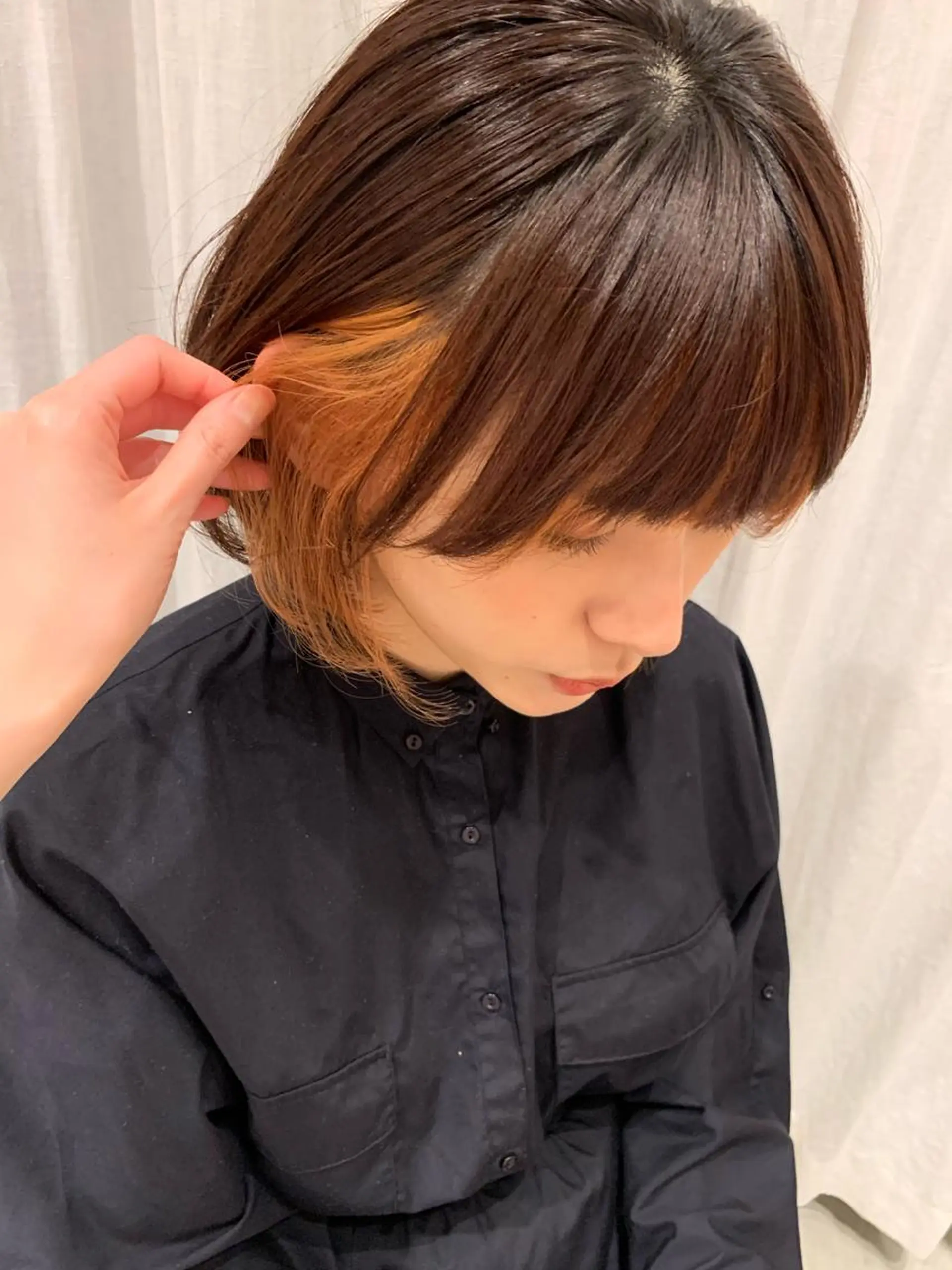 ショート カラー インナーカラー nari ☺︎ ボブ/透明感カラーのヘアスタイル
