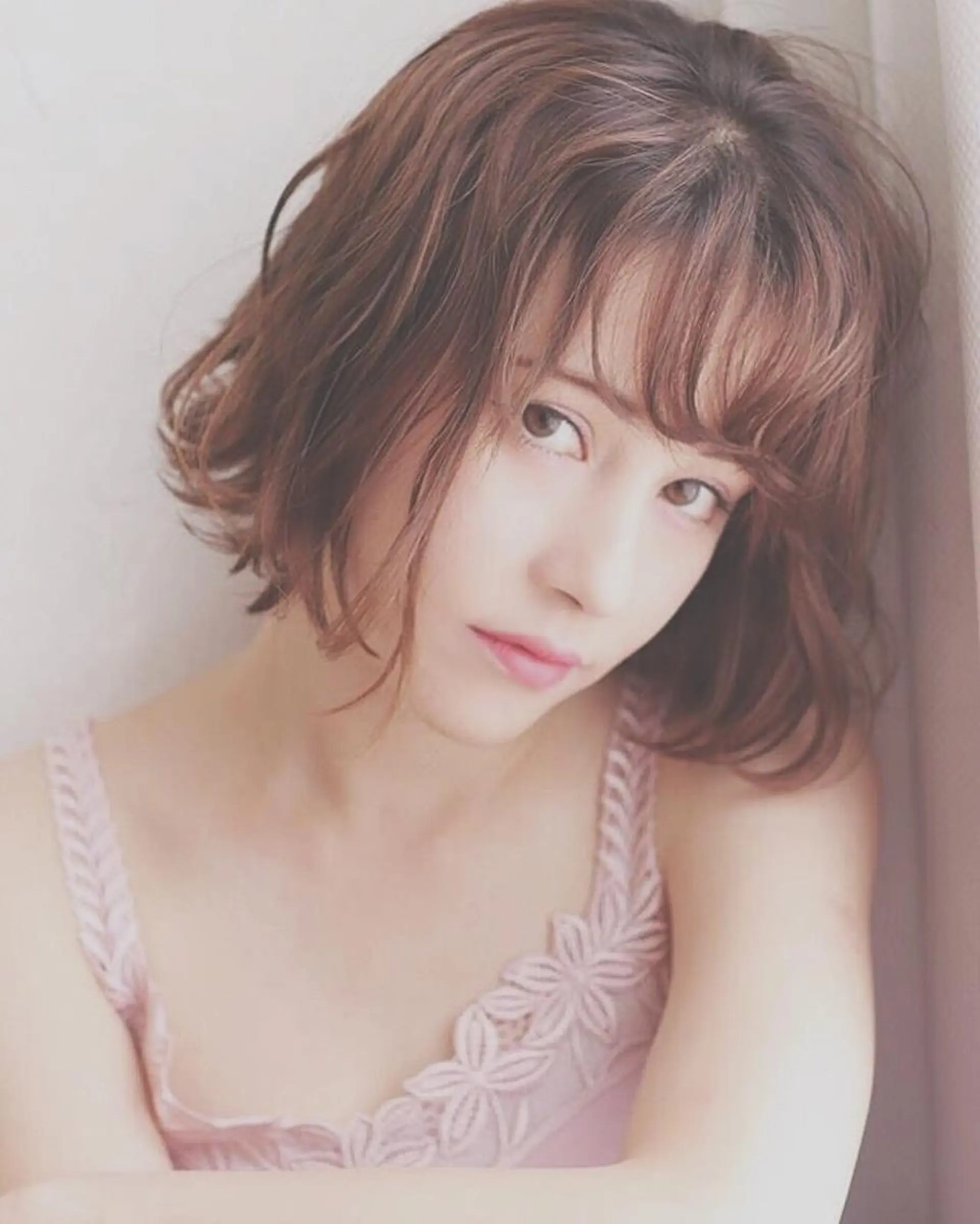 ミディアム パーマ 江原 彩華のヘアスタイル