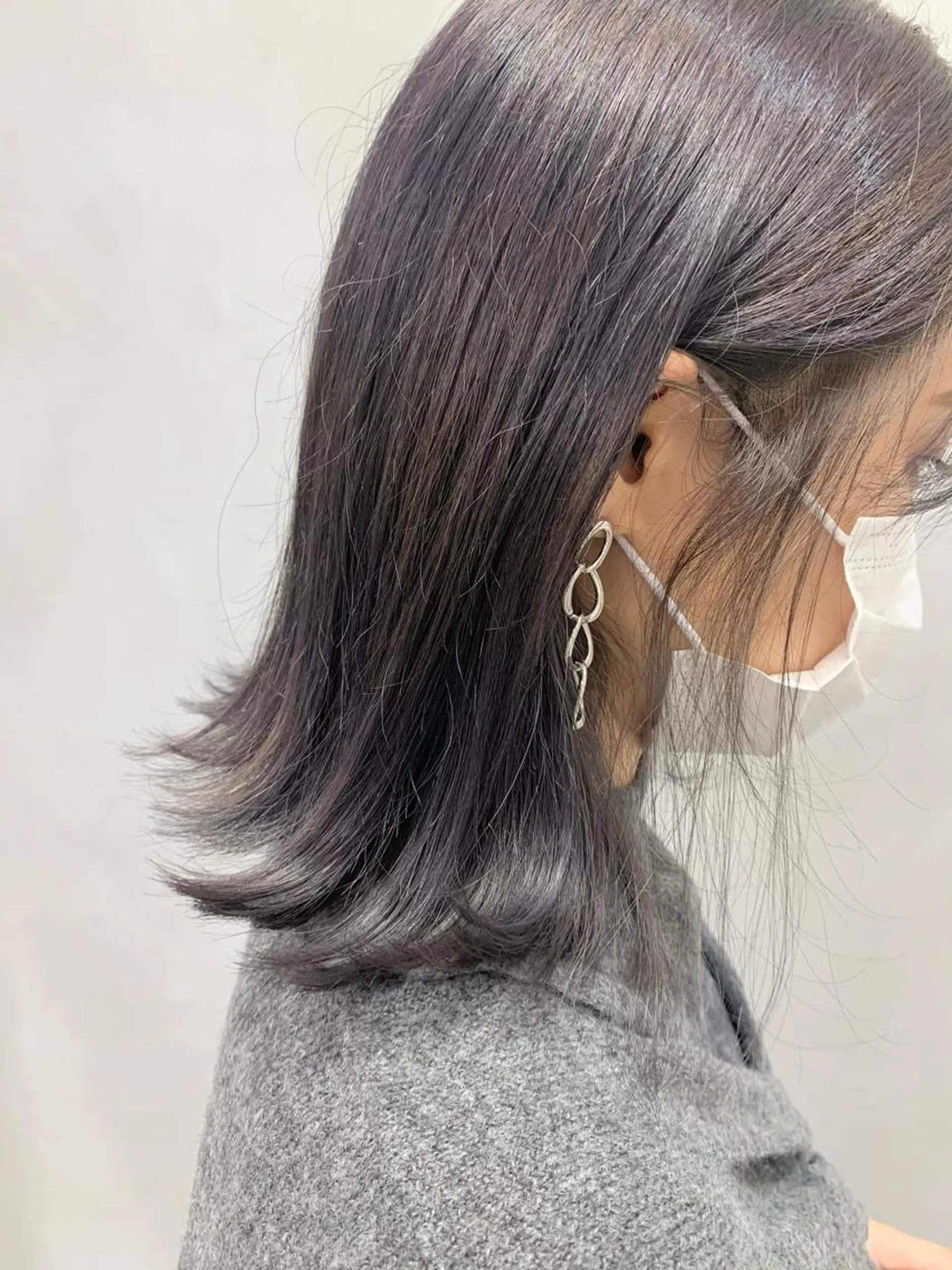 ミディアム カラー アッシュ ブリーチ バイオレットカラー バイオレットアッシュ ヘアカラー 💈平島 拓也💈のヘアスタイル