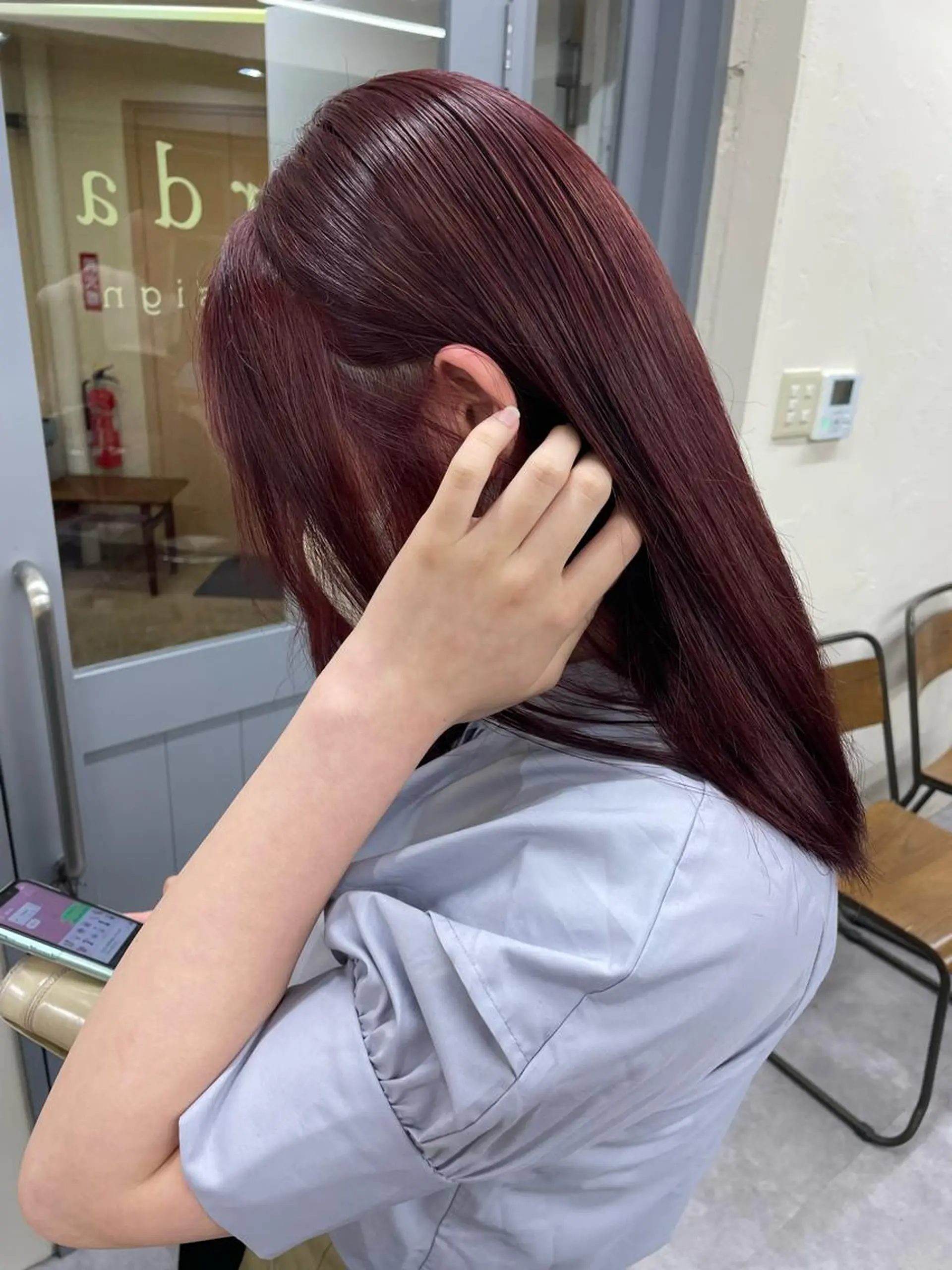 セミロング カラー ヘアカラー トリートメント 🌸柔らかハイトーン 🧃Shionのヘアスタイル