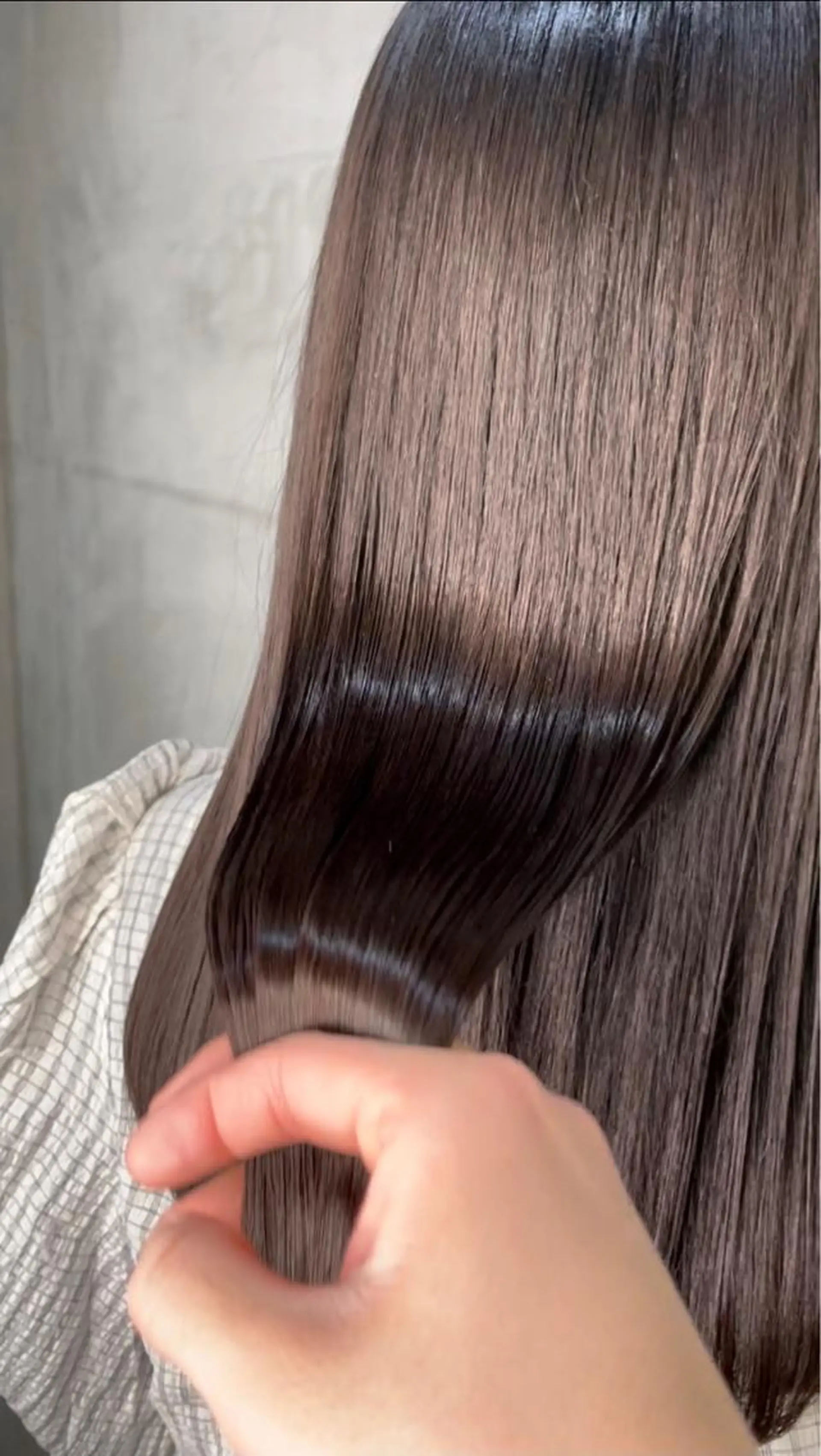 セミロング 【髪質改善職人】 岡田成義のヘアスタイル