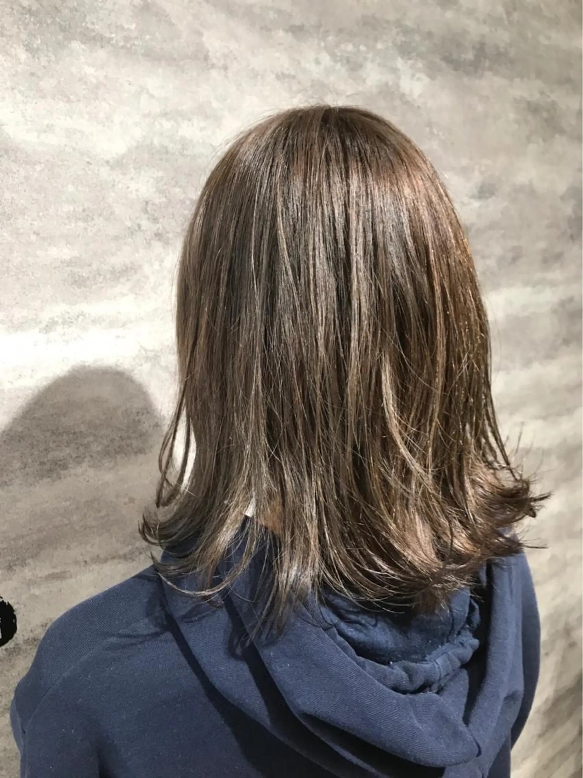 ミディアム カラー 透明感カラー グレージュ 💈Blanco💈 カラー&ケア🌈のヘアスタイル