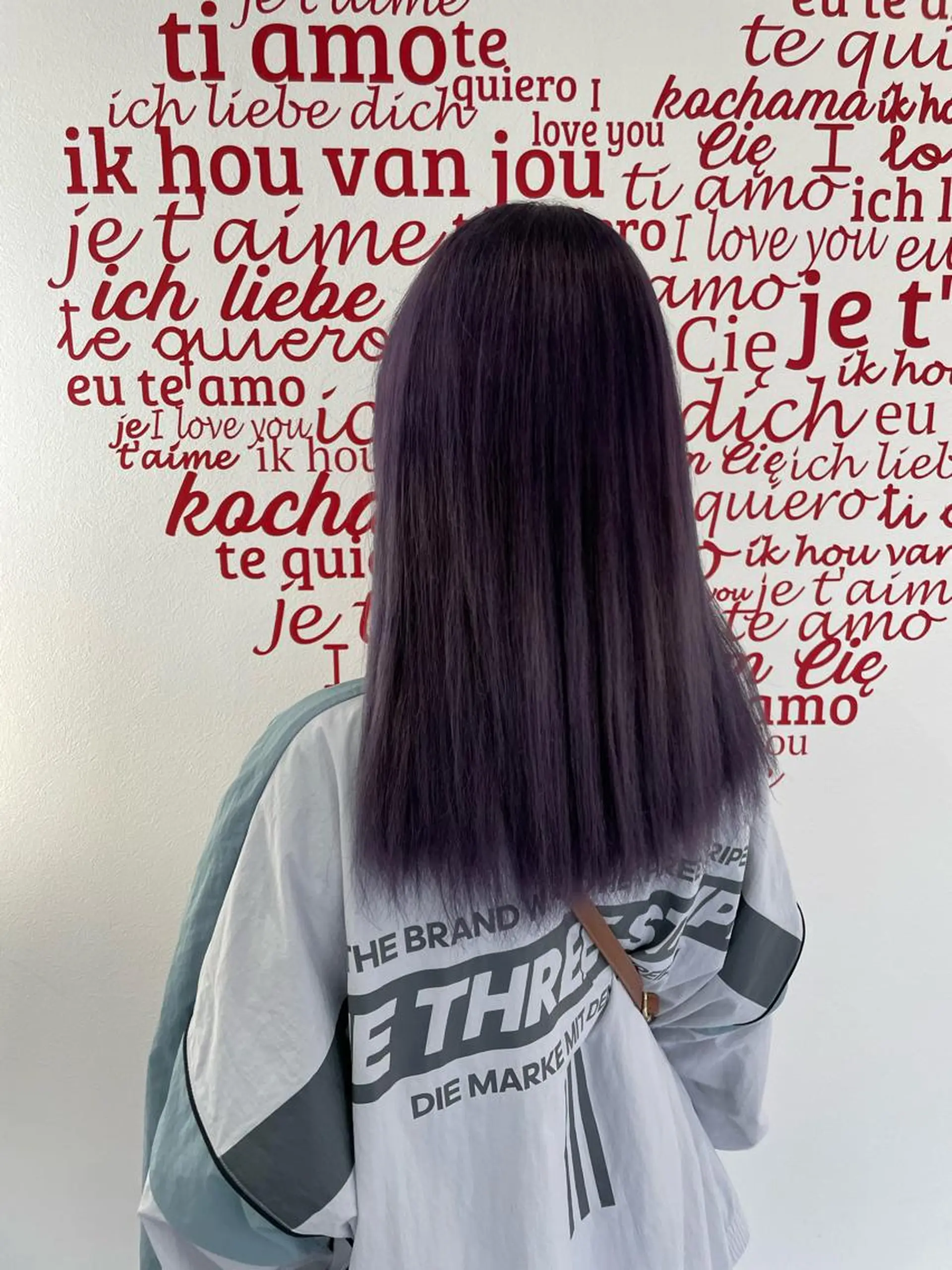 セミロング カラー CREAPY　日向野 利菜のヘアスタイル