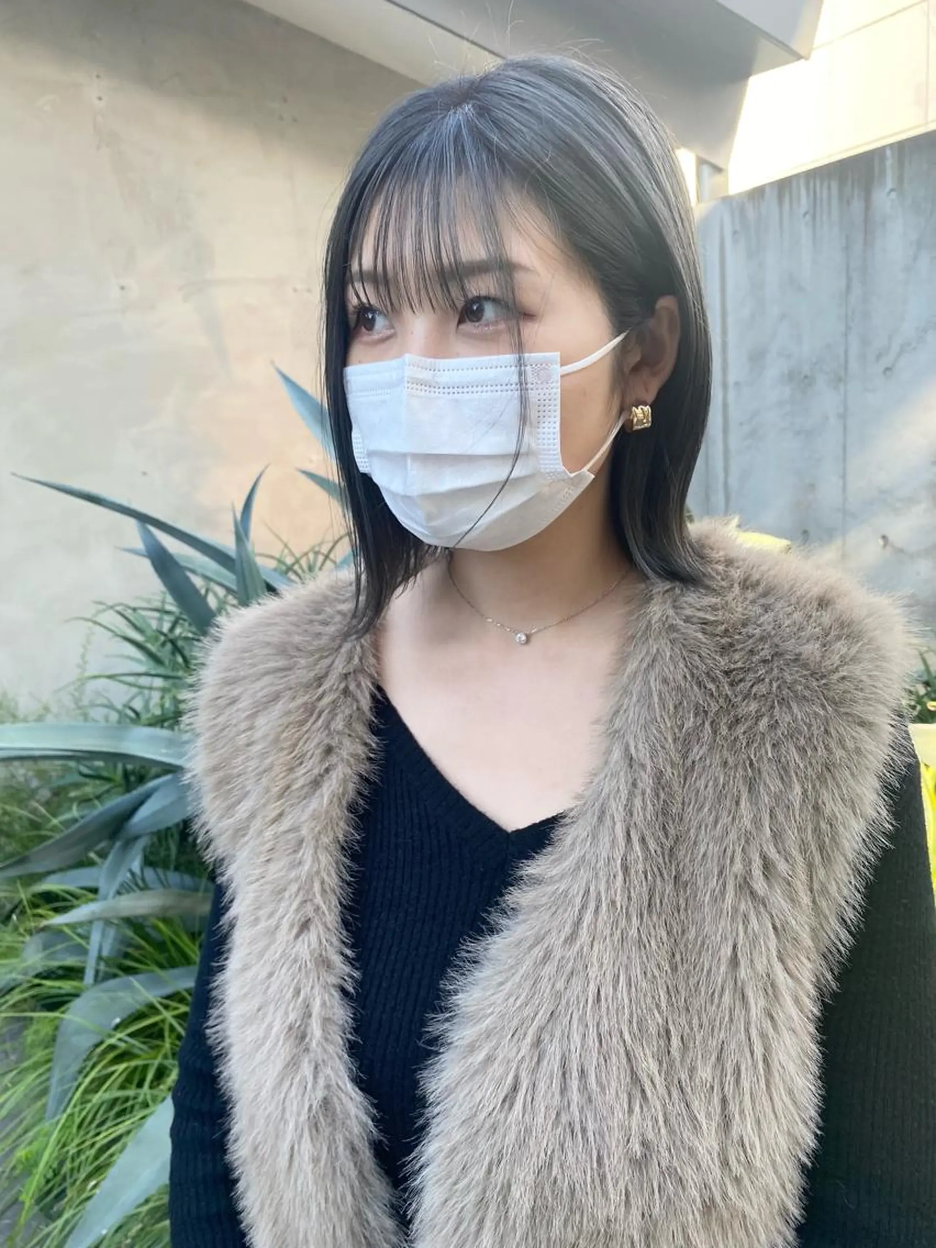 ミディアム カラー ヘアアレンジ ベージュカラー オリーブベージュ オリーブグレー 艶髪💫透明感カラー 🕊まやのヘアスタイル