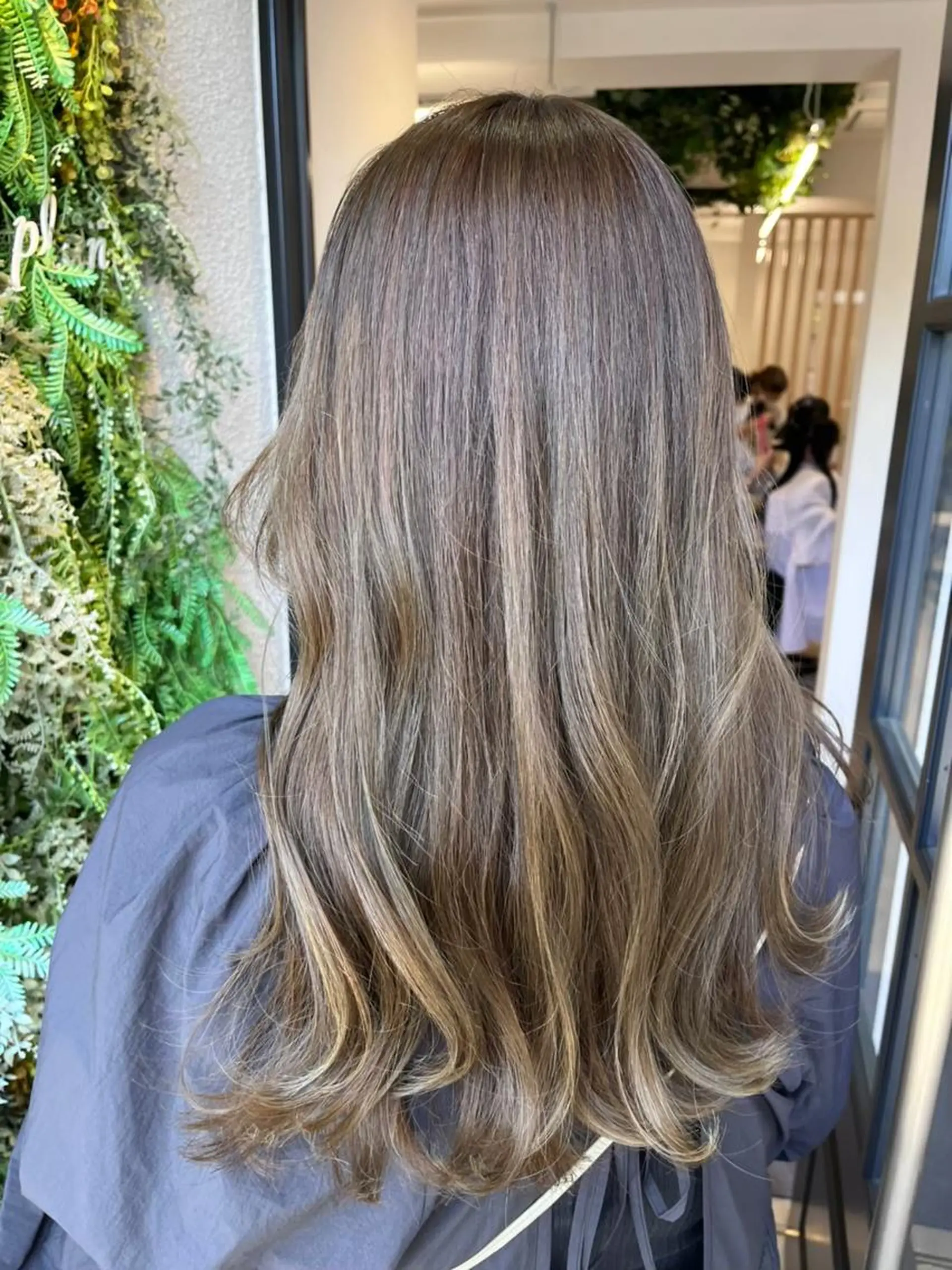 ロング MAI ⠀ ⠀ ⠀のヘアスタイル