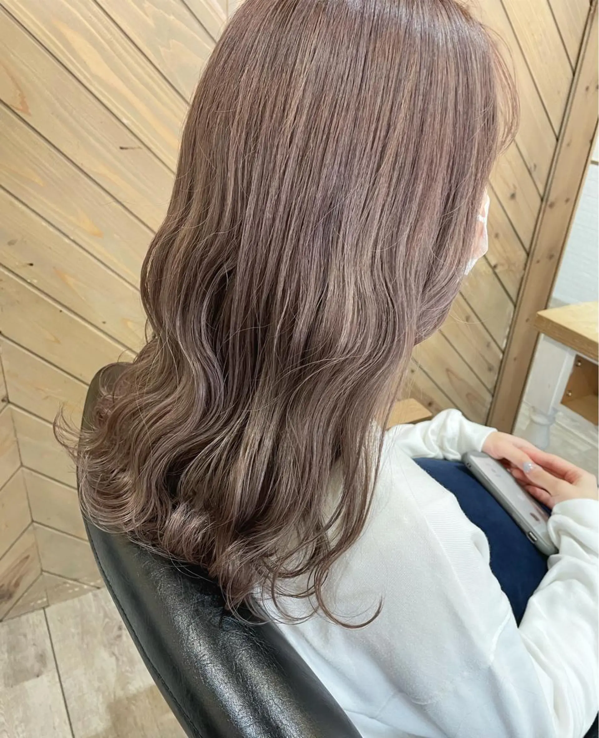 ロング ヘアカラー トリートメント FERIA梅田🖤 透明感カラー🎀のヘアスタイル