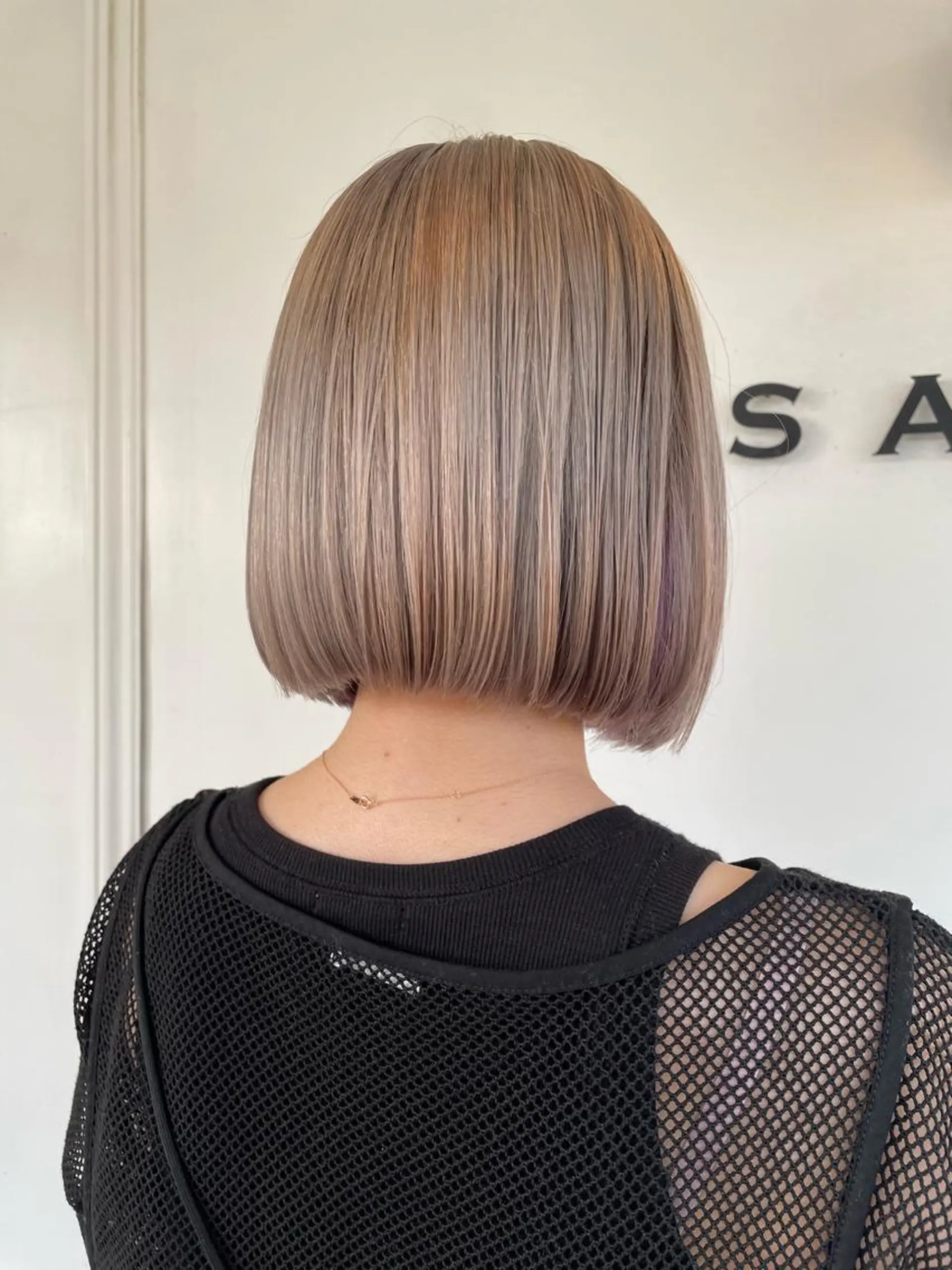 ショート カラー 長岡 香澄のヘアスタイル