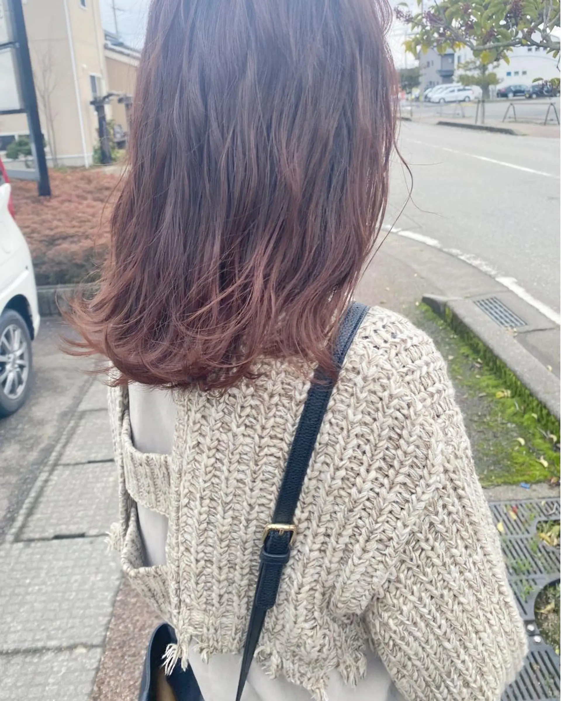 セミロング カラー ベージュカラー ラベンダーカラー ラベンダーベージュ FIORE hair design所属・山根 奈緒のマツエク・マツパデザイン