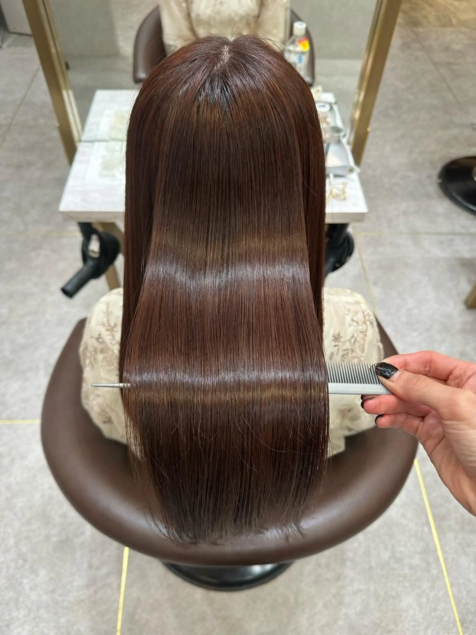 セミロング カラー ヘアアレンジ バレイヤージュ ブリーチ ケアブリーチ ダブルカラー グラデーションカラー トリートメント yuuto🌈 艶髪ダブルカラーのヘアスタイル