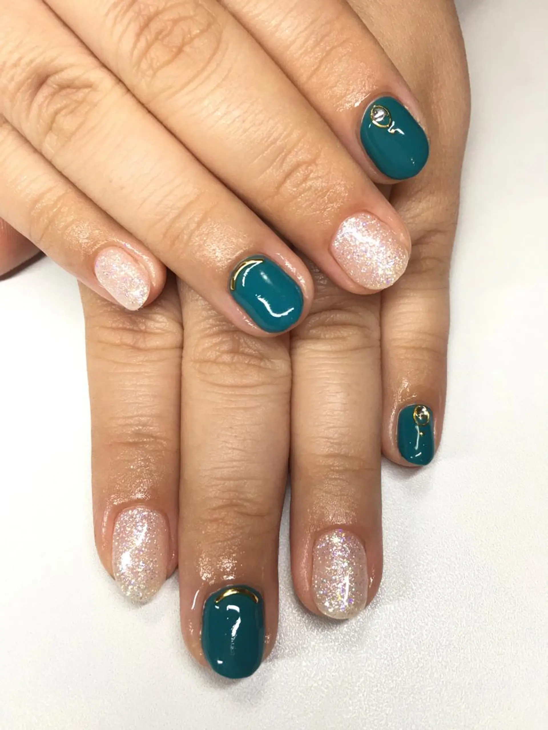ネイル レース オフィスネイル ワンカラーネイル シンプルネイル glow_ nailのネイルデザイン