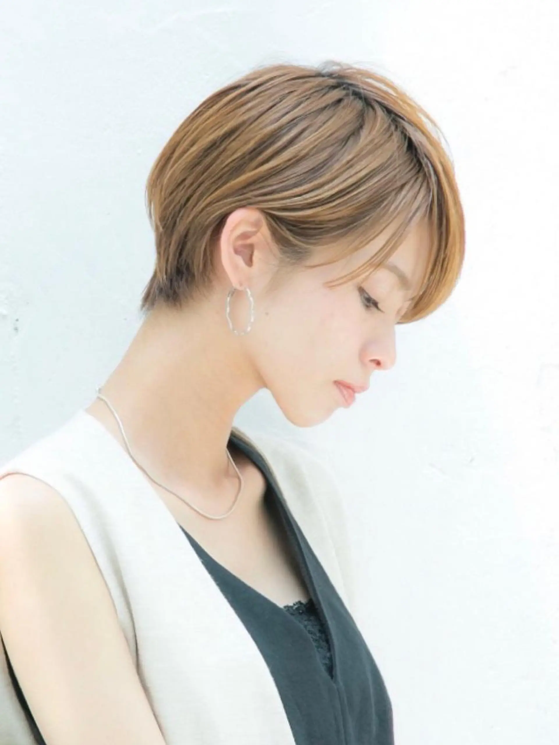 ショート カラー ヘアアレンジ ハンサムショート ショートヘア ❣️韓国レイヤー ❣️渡部晃輝のヘアスタイル