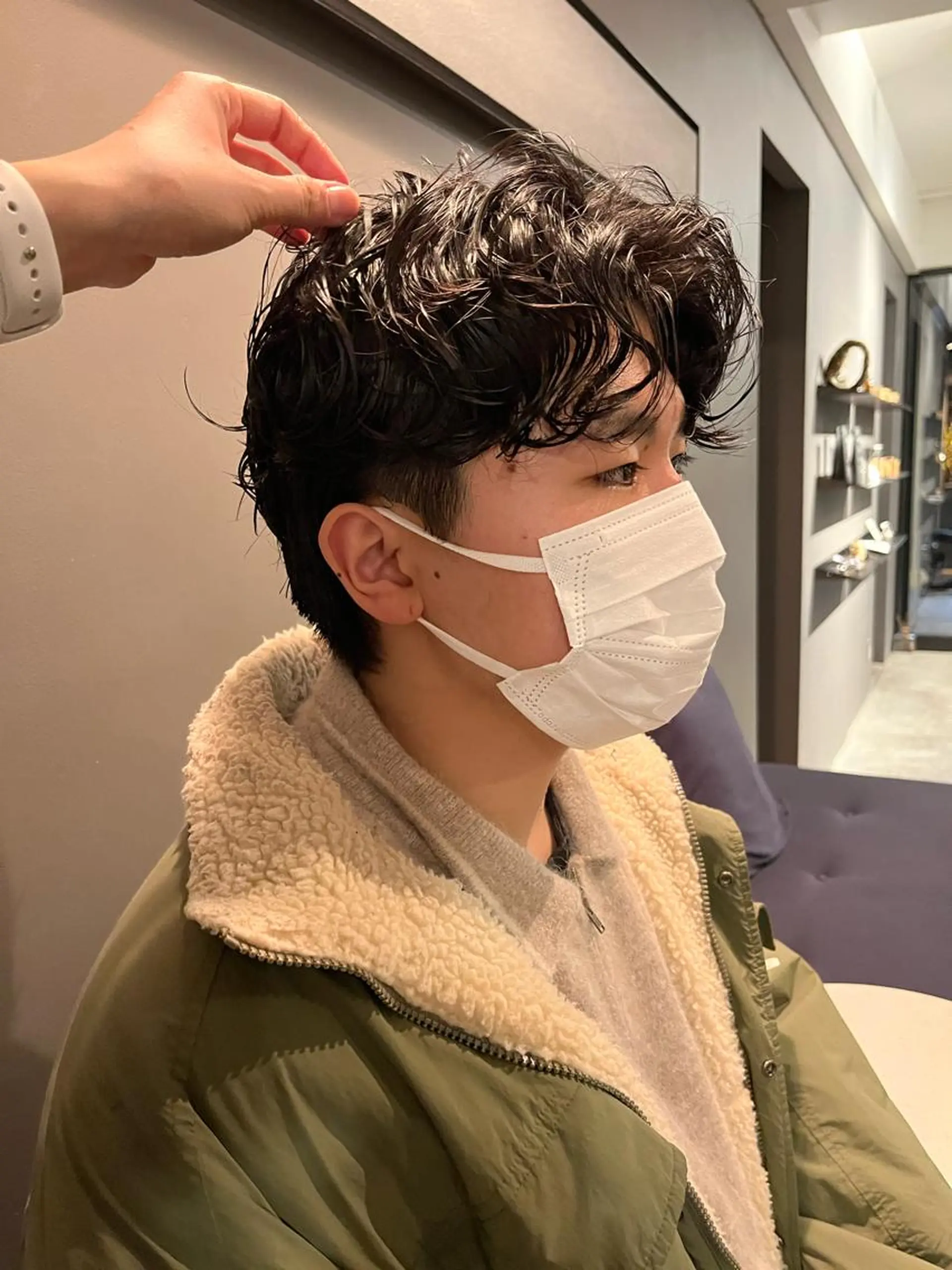 パーマ メンズ NERO 眞下秋歩のヘアスタイル