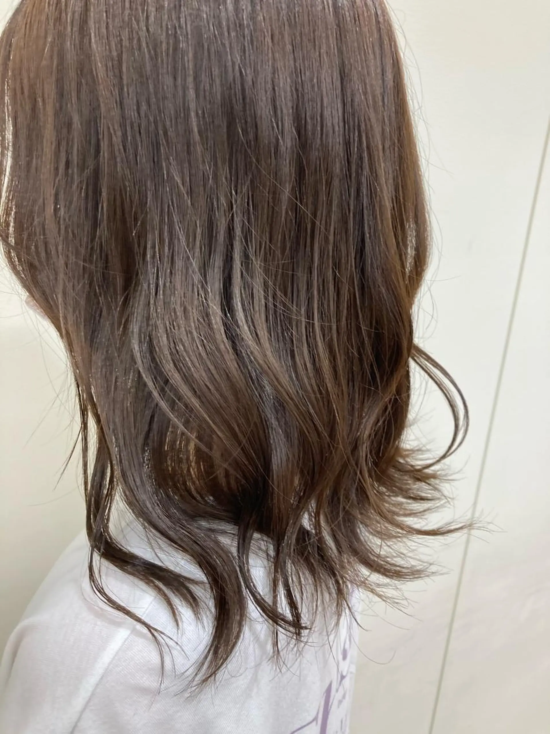 カラー むらたみずき /大宮ブリーチカラーのヘアスタイル