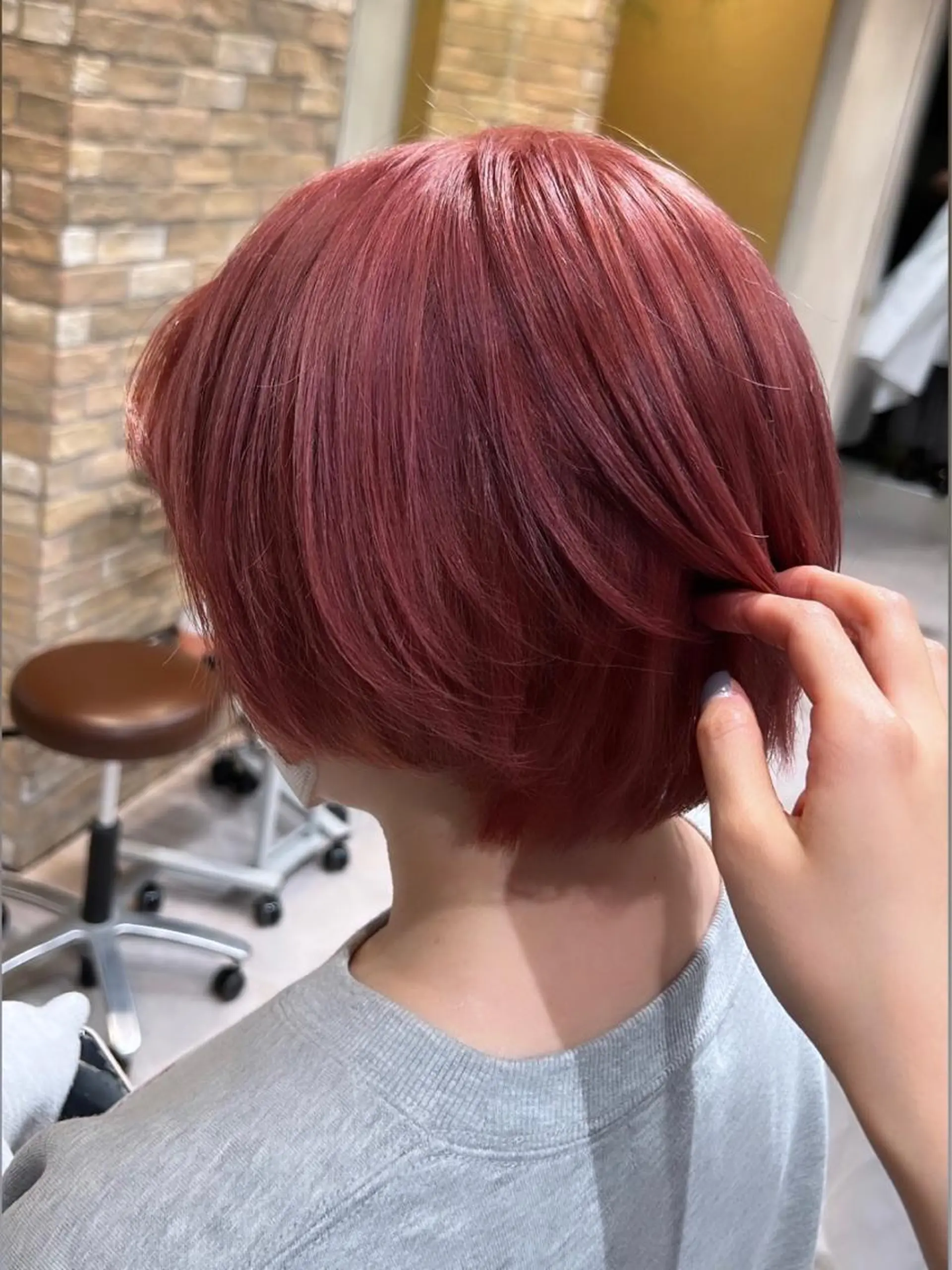 ショート カラー レイヤーカット/ Kaedeのヘアスタイル