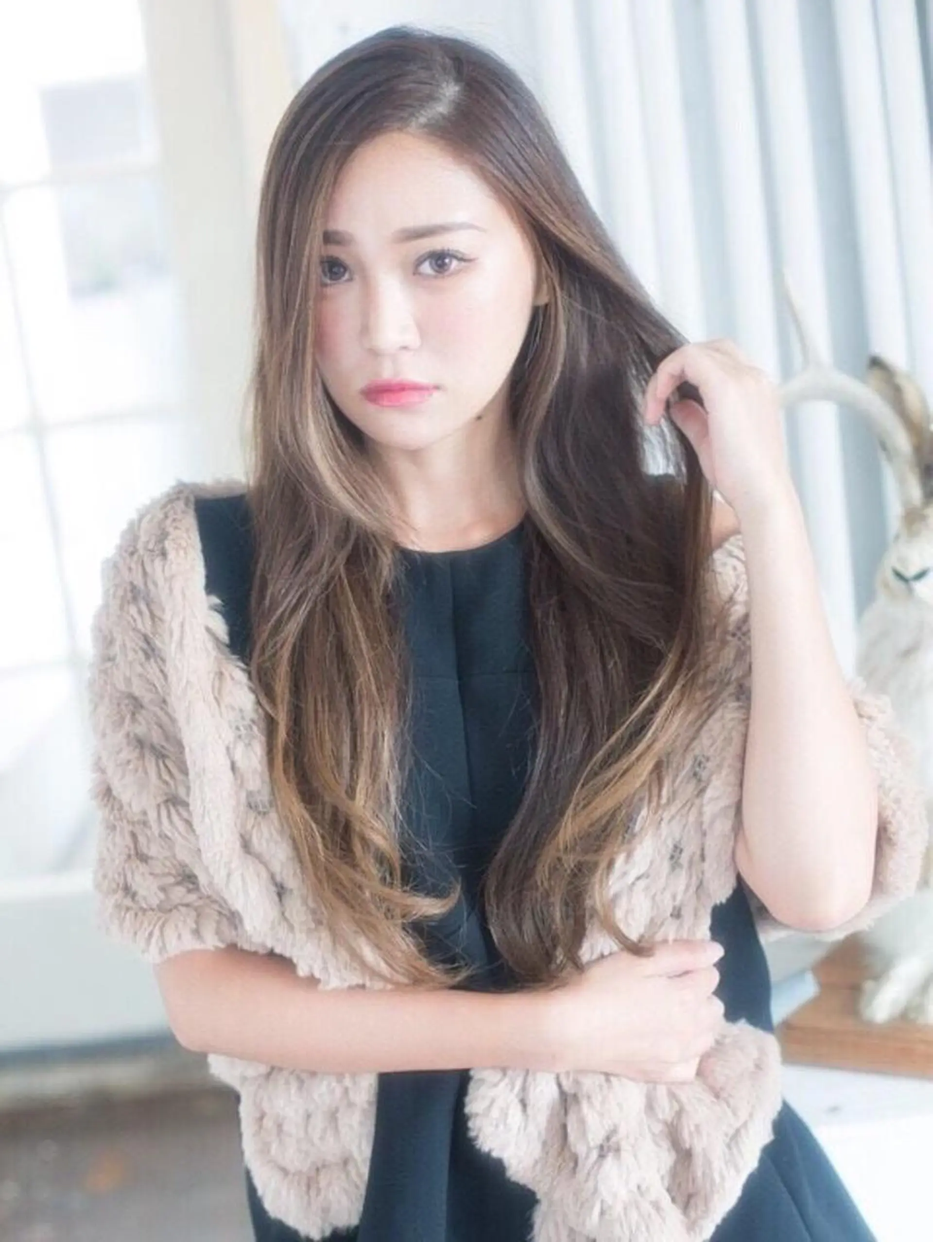 セミロング カラー ヘアカラー トリートメント どんな髪の悩みも解決 します✨田嶋俊一✨のヘアスタイル