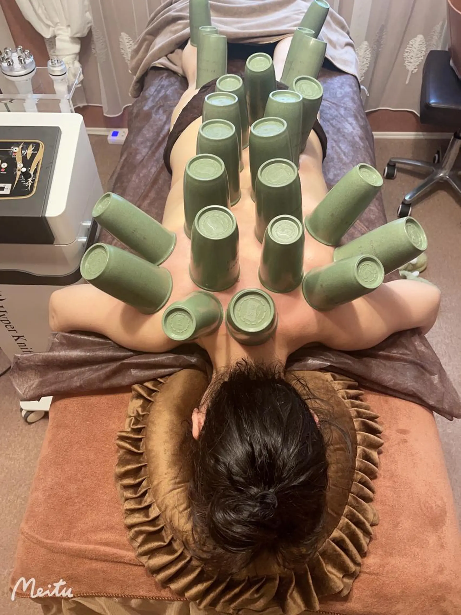 ミディアム Einami 美肌痩身サロンのエステ・リラクイメージ