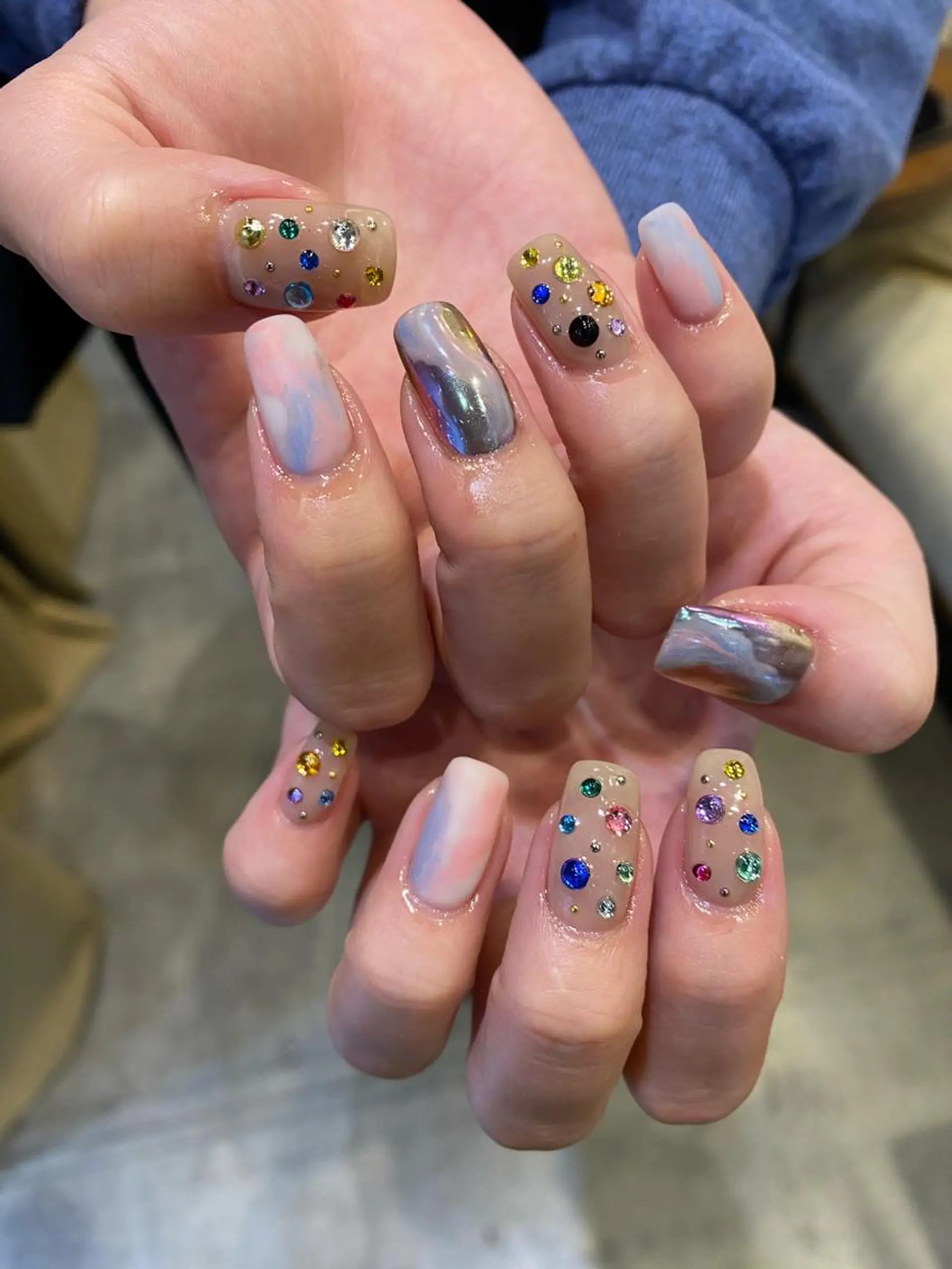 ネイル キラキラネイル マットネイル 🌼大西洋子 laughl🌼のネイルデザイン