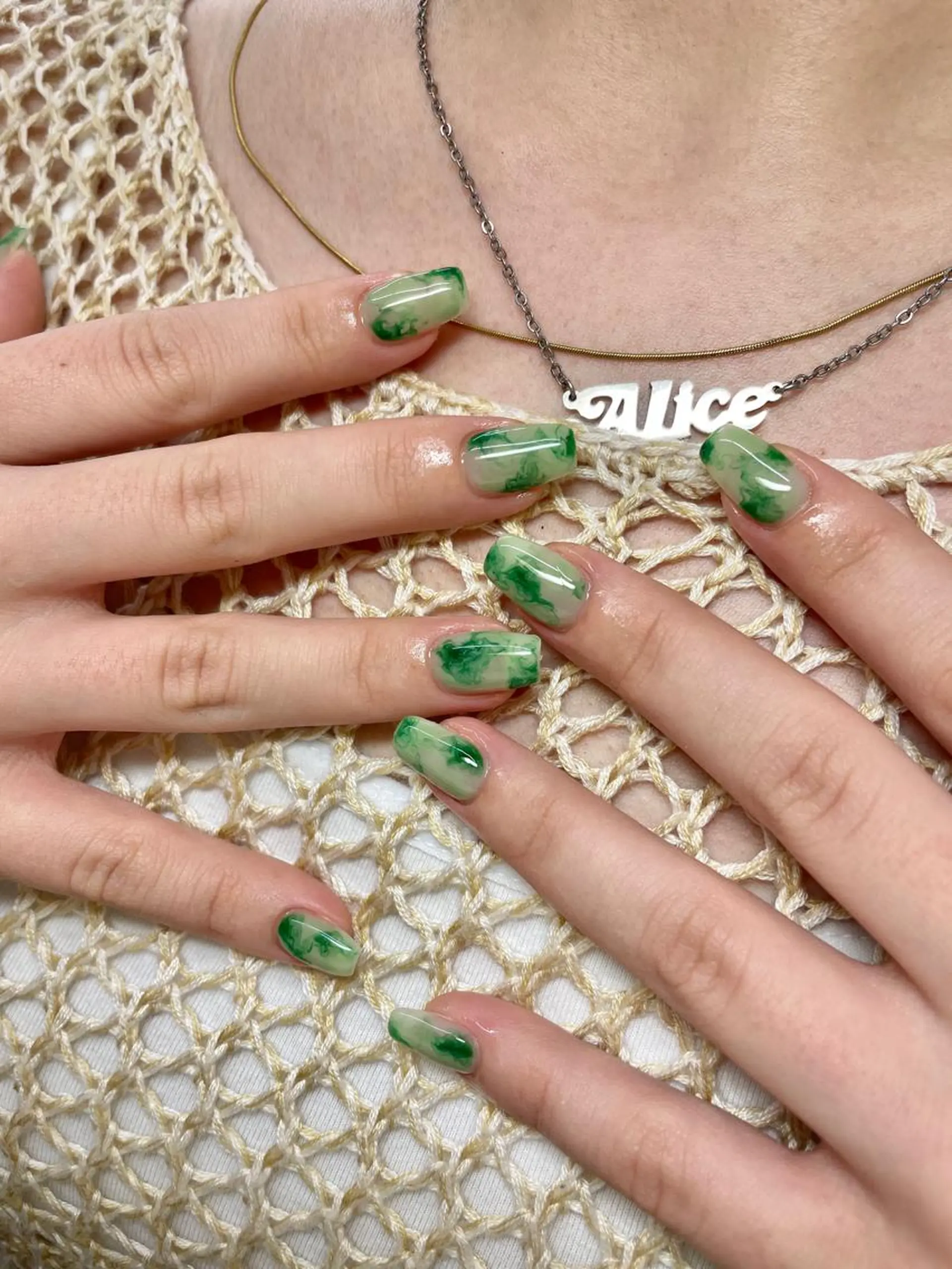 ネイル 大理石ネイル(マーブル) 夏ネイル ハンドネイル Nail salon Euphoria所属・Nail salon Euphoriaのネイルデザイン