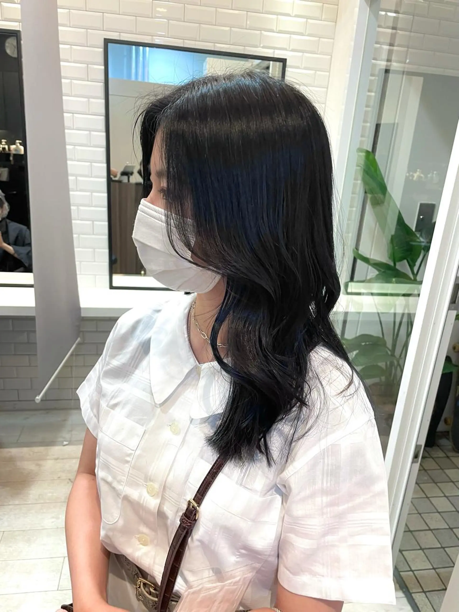 セミロング カラー ヘアカラー 韓国風レイヤー🗝要 暗透カラー📓吉祥寺のヘアスタイル