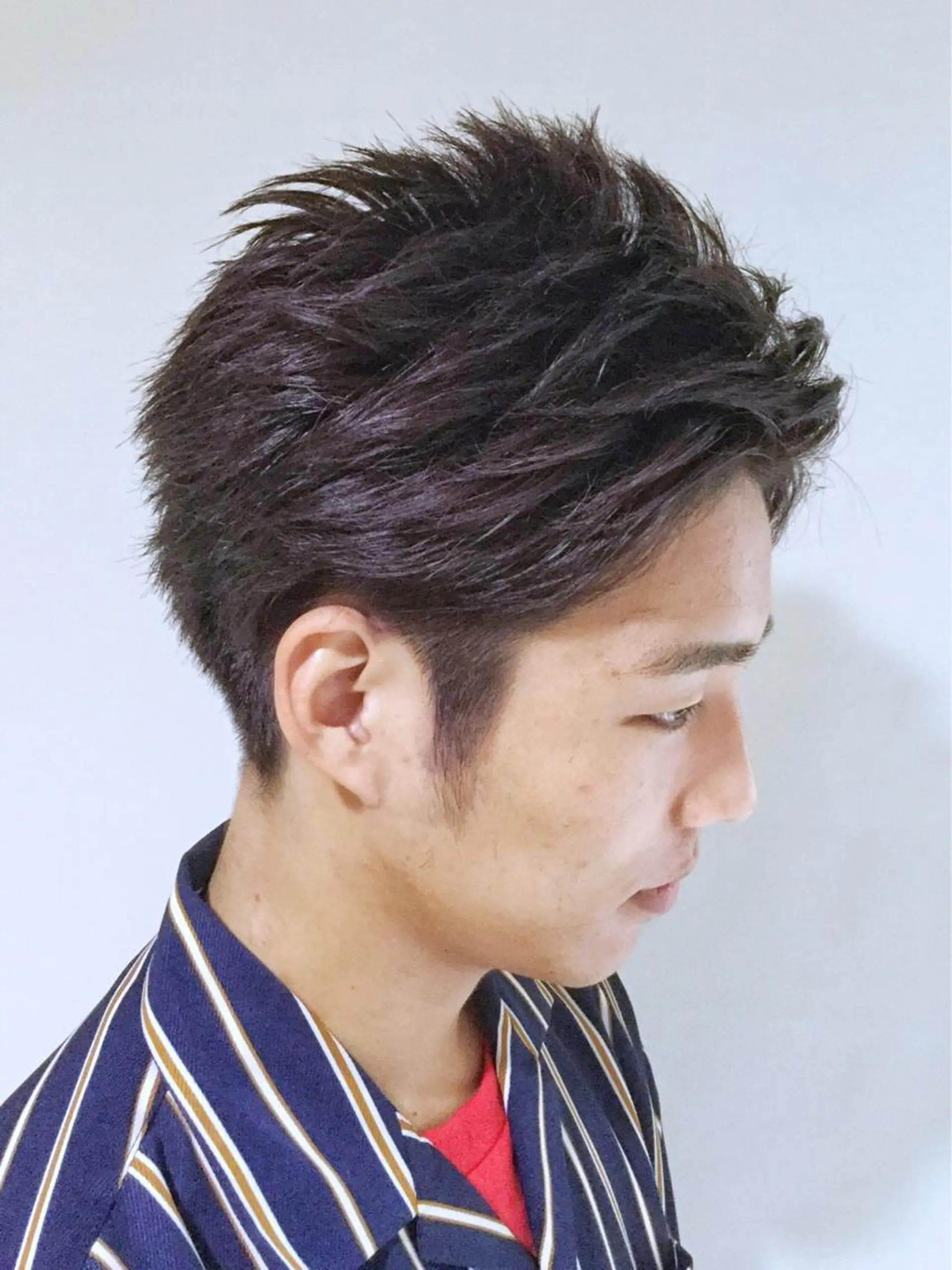 ショート カラー メンズ インナーカラー/ ストレート/奥野洸也のヘアスタイル