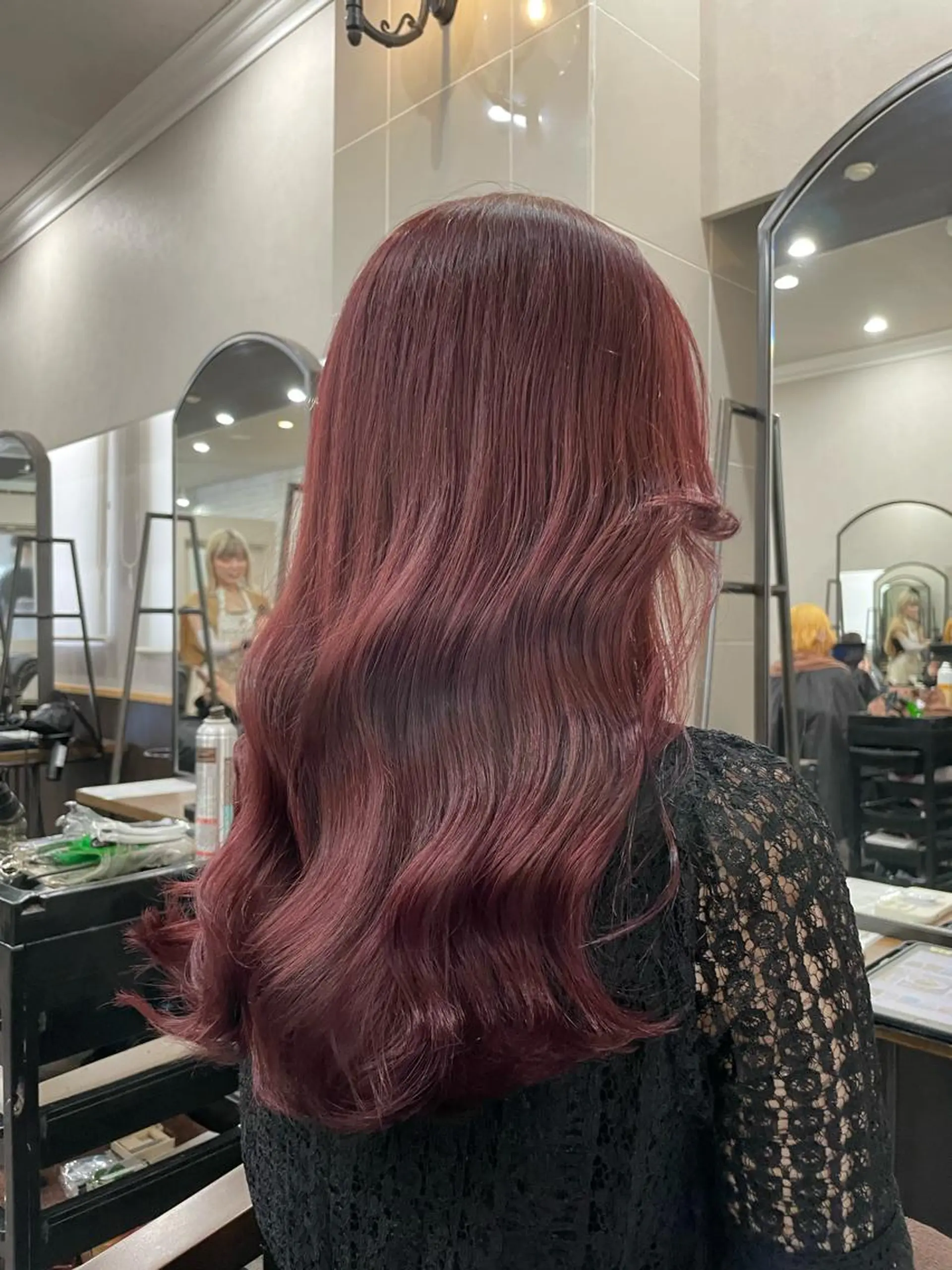 ロング カラー ブリーチ ラベンダーカラー ブリーチなしカラー ピンクカラー ピンクラベンダー ヘアカラー レイヤー/艶カラー 🫧守利のヘアスタイル