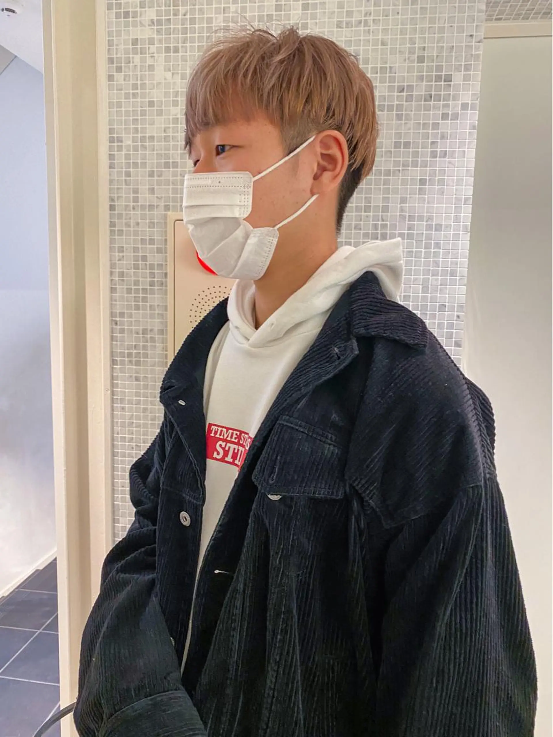 カラー メンズ メンズブリーチ ベージュカラー ブリーチ カット ヘアカラー 栄/矢場町 三井太朗のヘアスタイル