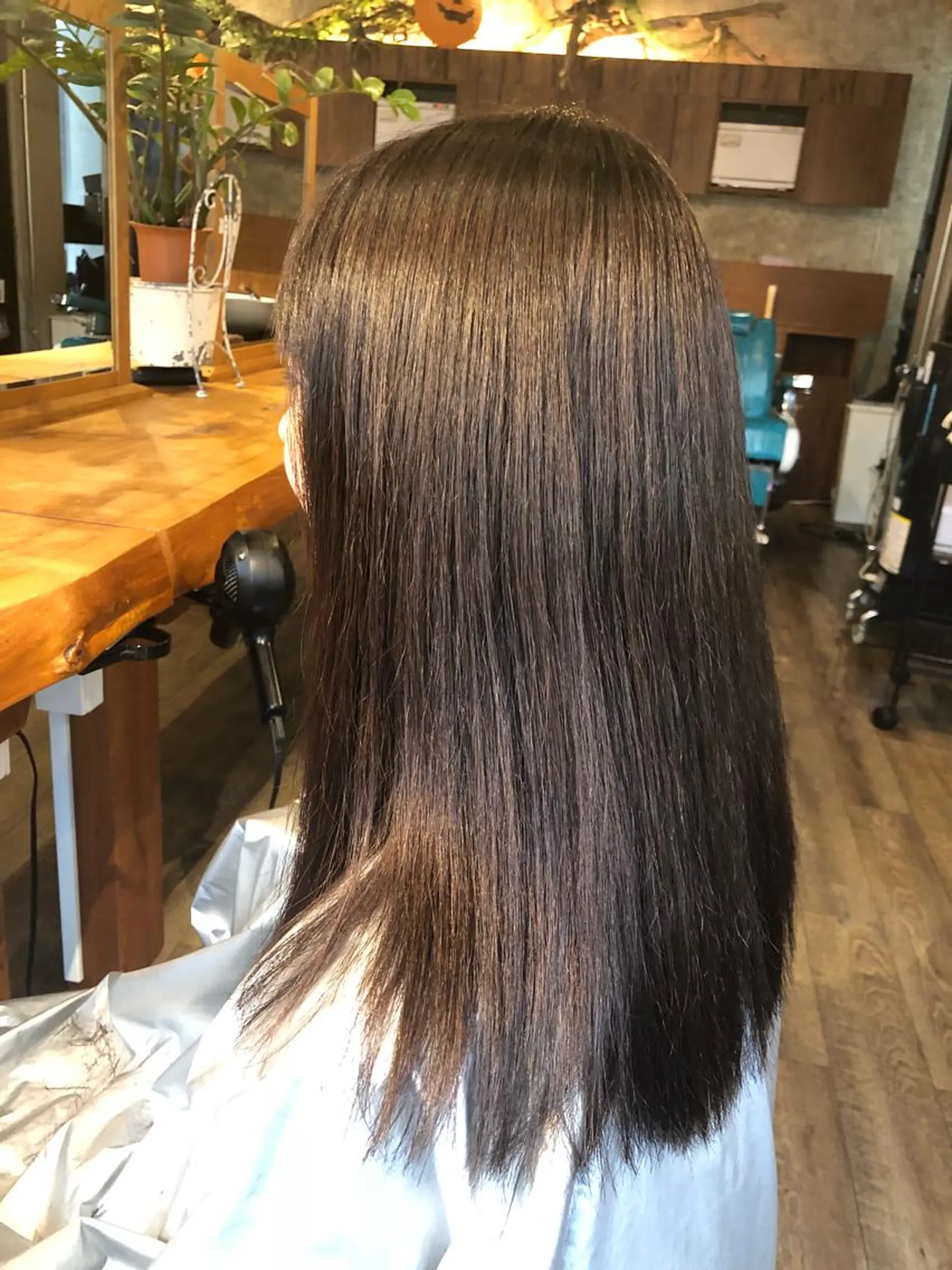 カラー アッシュ MENAトリートメント専門店bySafaria所属・ISHIMORI  のヘアスタイル